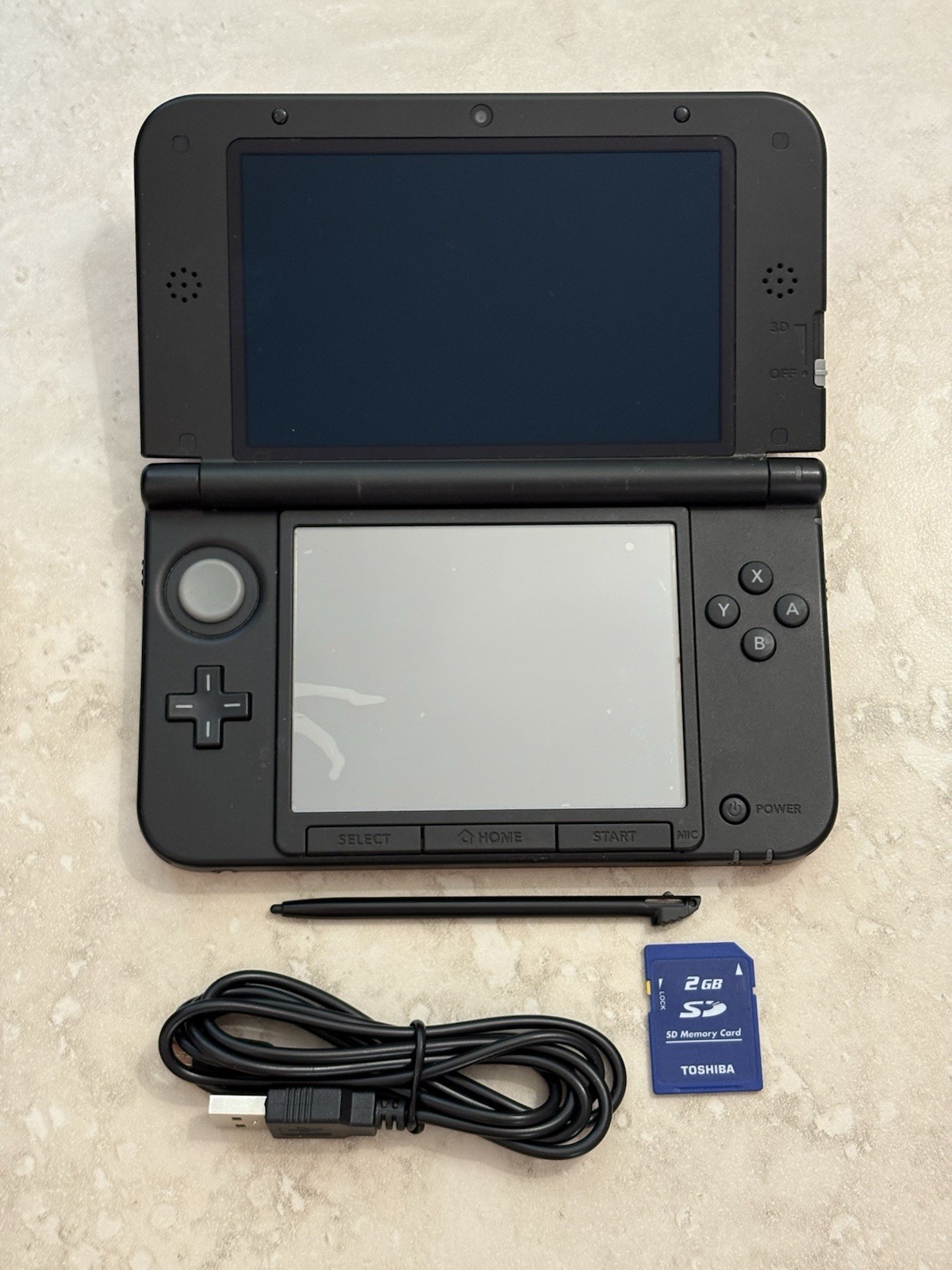Nintendo 3DS XL LL Black And Red Handheld With Charger And Stylus Very Good