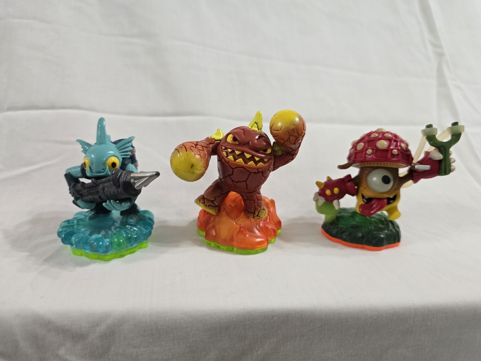 Skylanders Spyros Adventure Giants Lot 17pc Pirate Seas Spyro Trigger Happy Lot