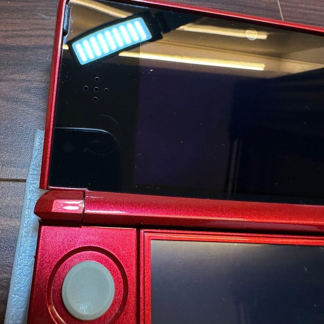 Nintendo 3DS Metallic Red 5233 From Japan