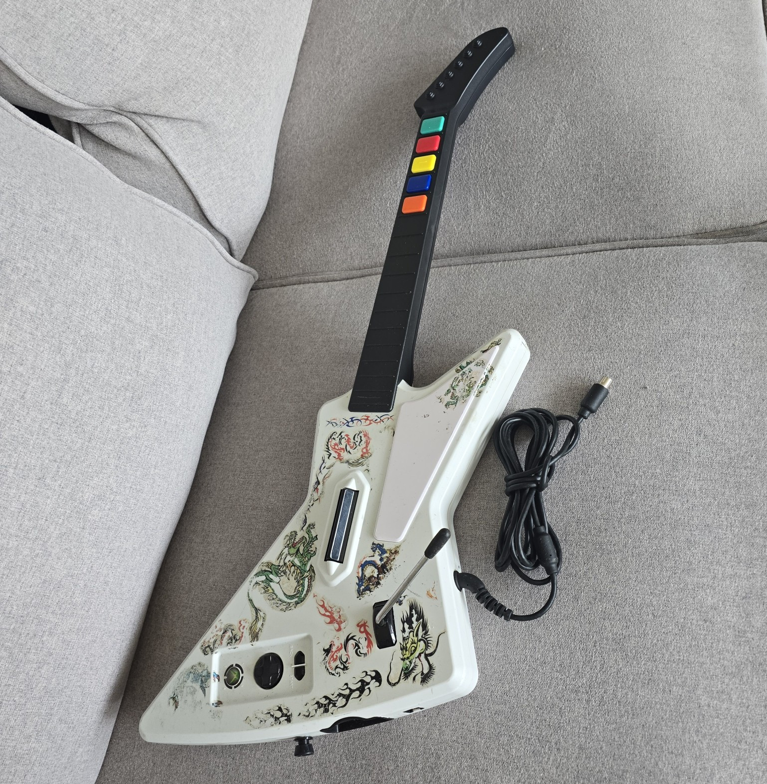 RedOctane X-Plorer Wired Guitar Controller White/Black Plastic MPN 95065