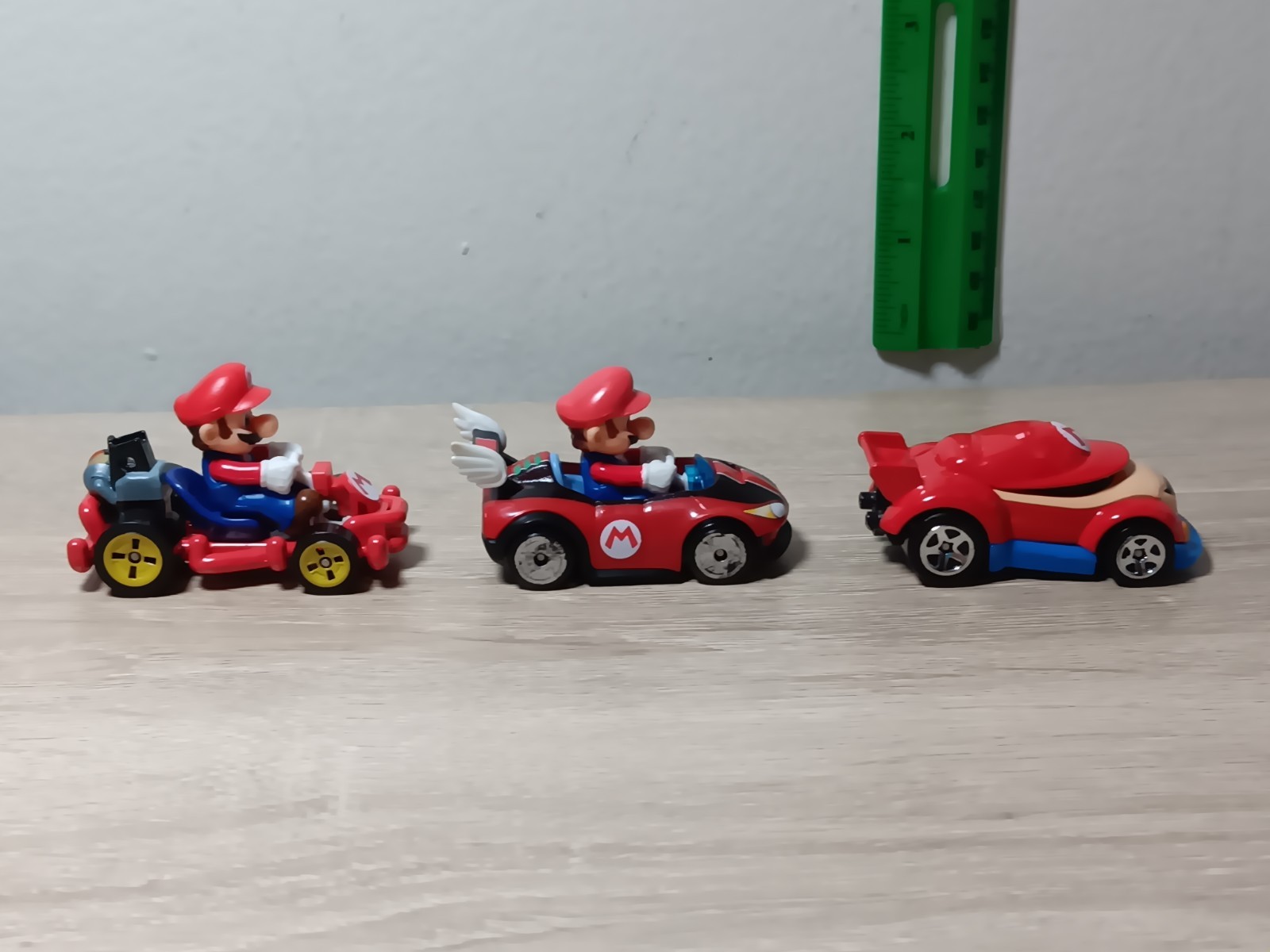*FREE SHIP* 6-PK Super Mario Kart Hot Wheels Pipe Frame Wild Wing Mach-8 Sneaker