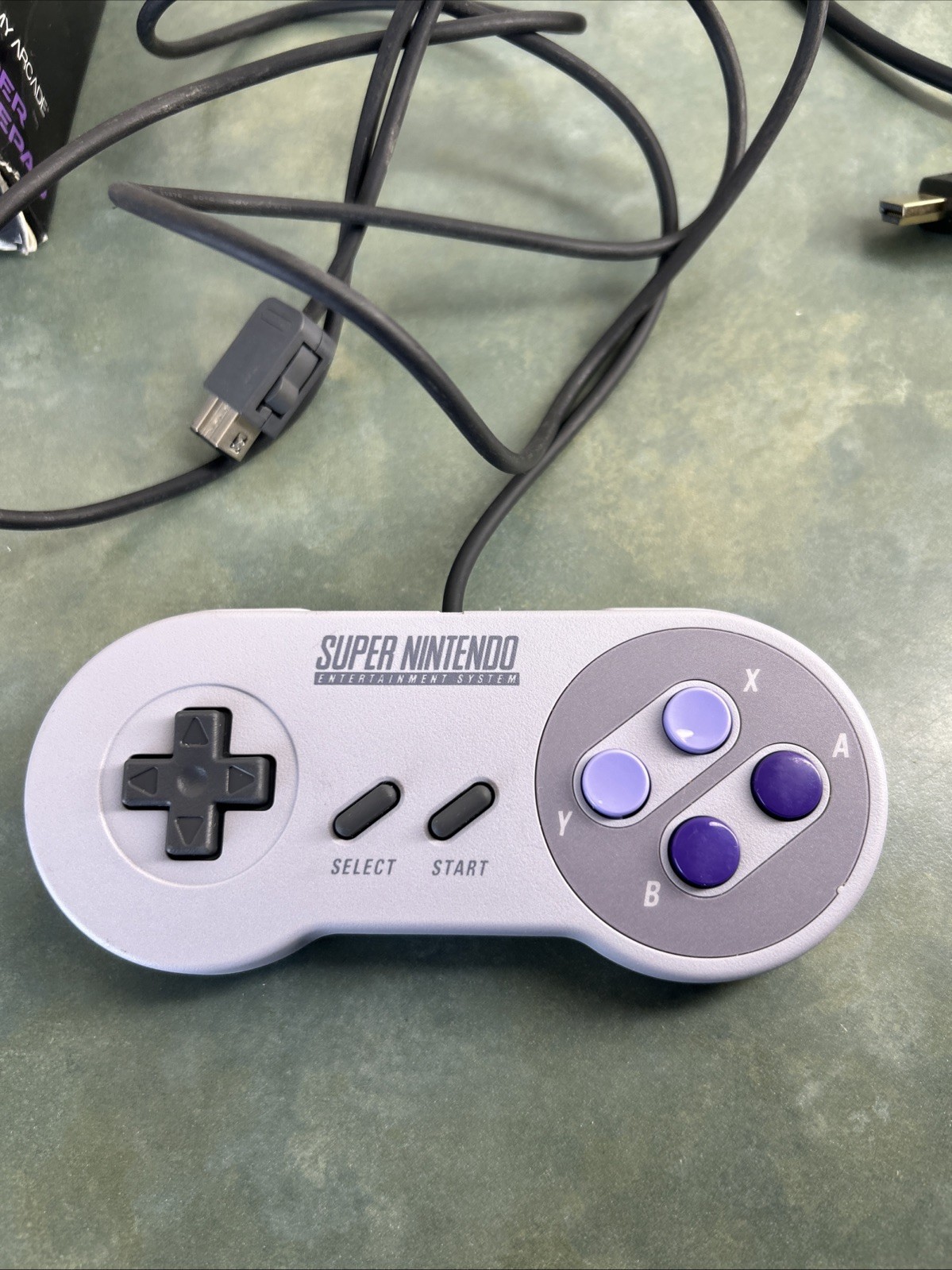 Nintendo SNES Classic Mini CLV-201 21 Built-In Games OEM Controller + Wireless