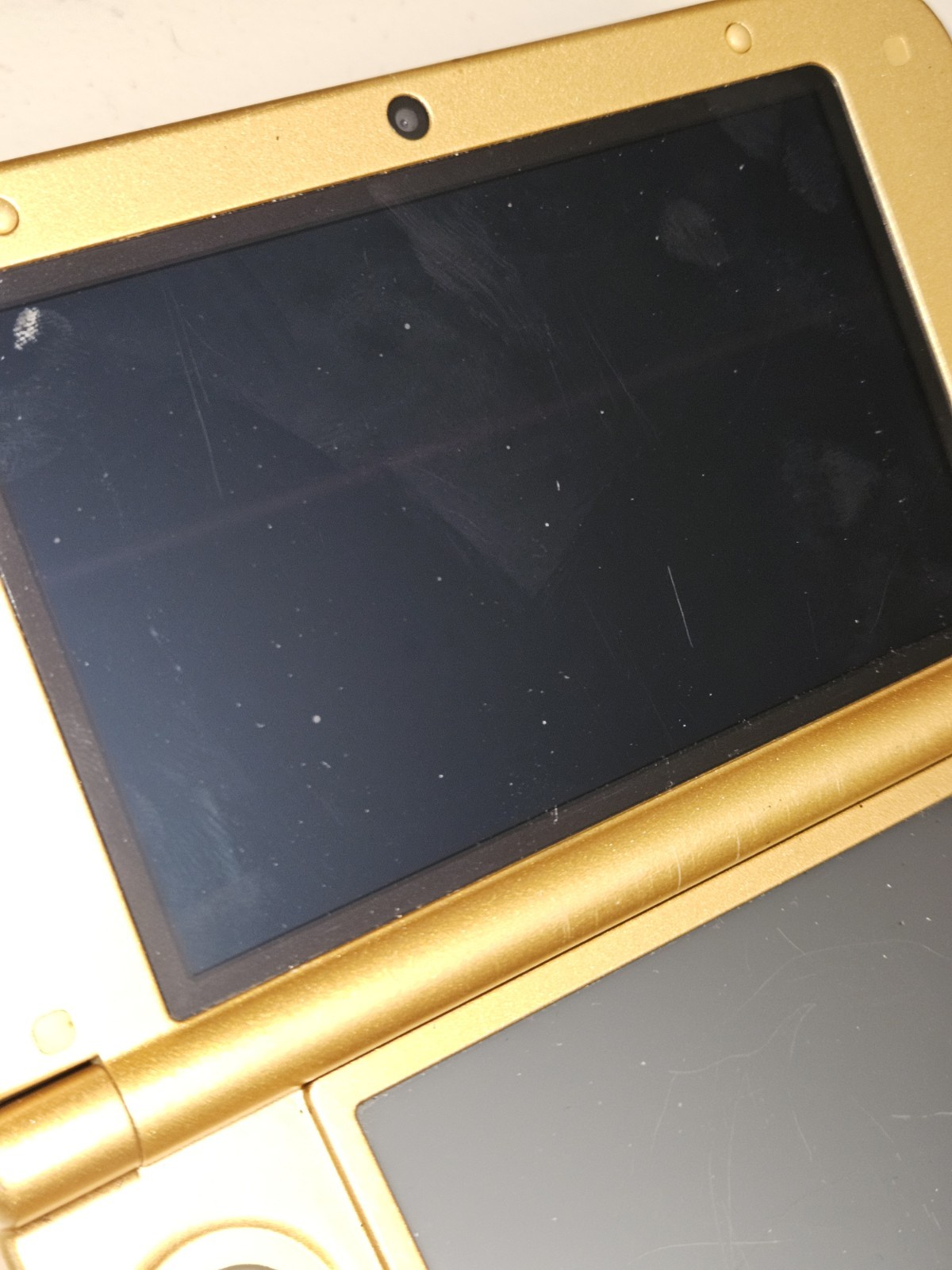 [READ] Nintendo 3DS XL Gold/Black System w/ Charger – Volume Slider NOT working