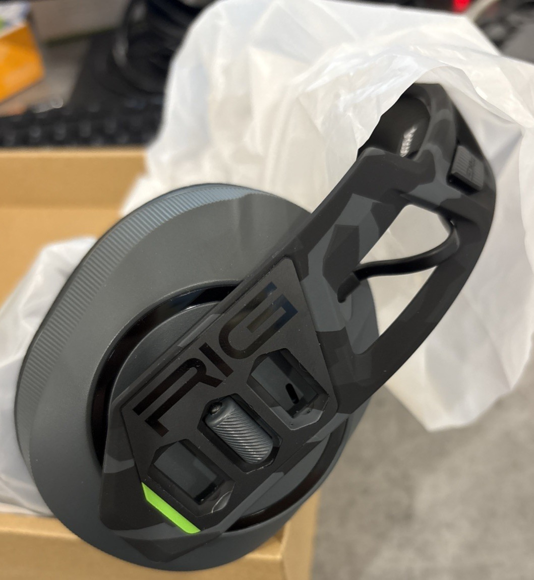 RIG 600 PRO HX Dual Wireless Universal Gaming Headset, 2.4GHz/Bluetooth, Camo