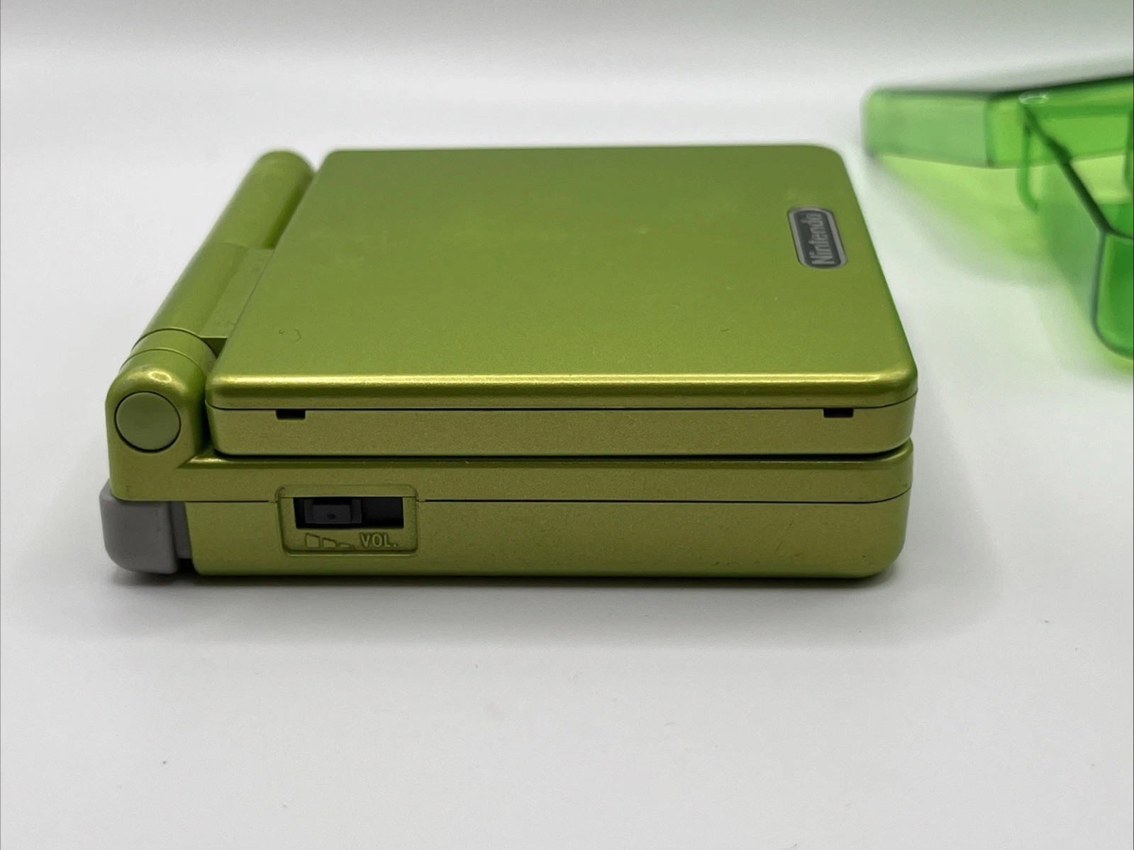 Nintendo Game Boy Advance SP Lime Green Edition W Charger – Case & Game