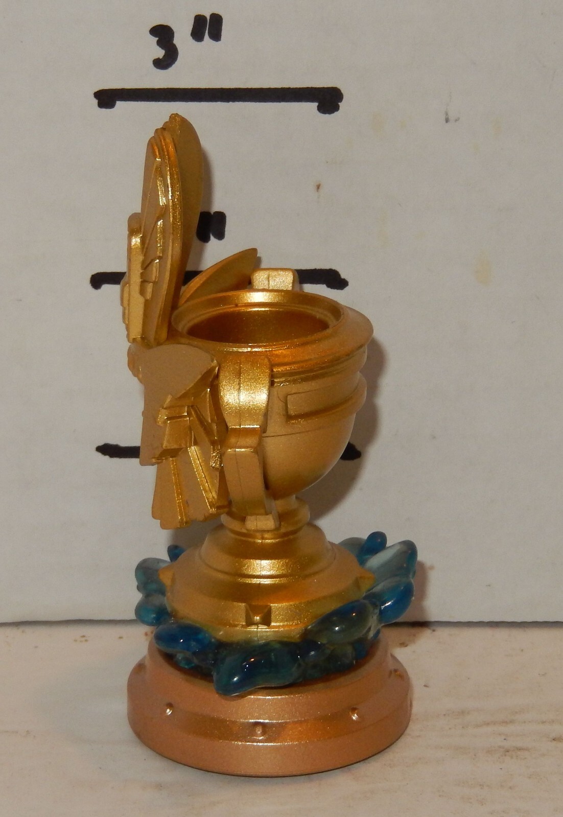 Activision Skylanders Superchargers Golden Queen Sea Trophy Replacement Figure
