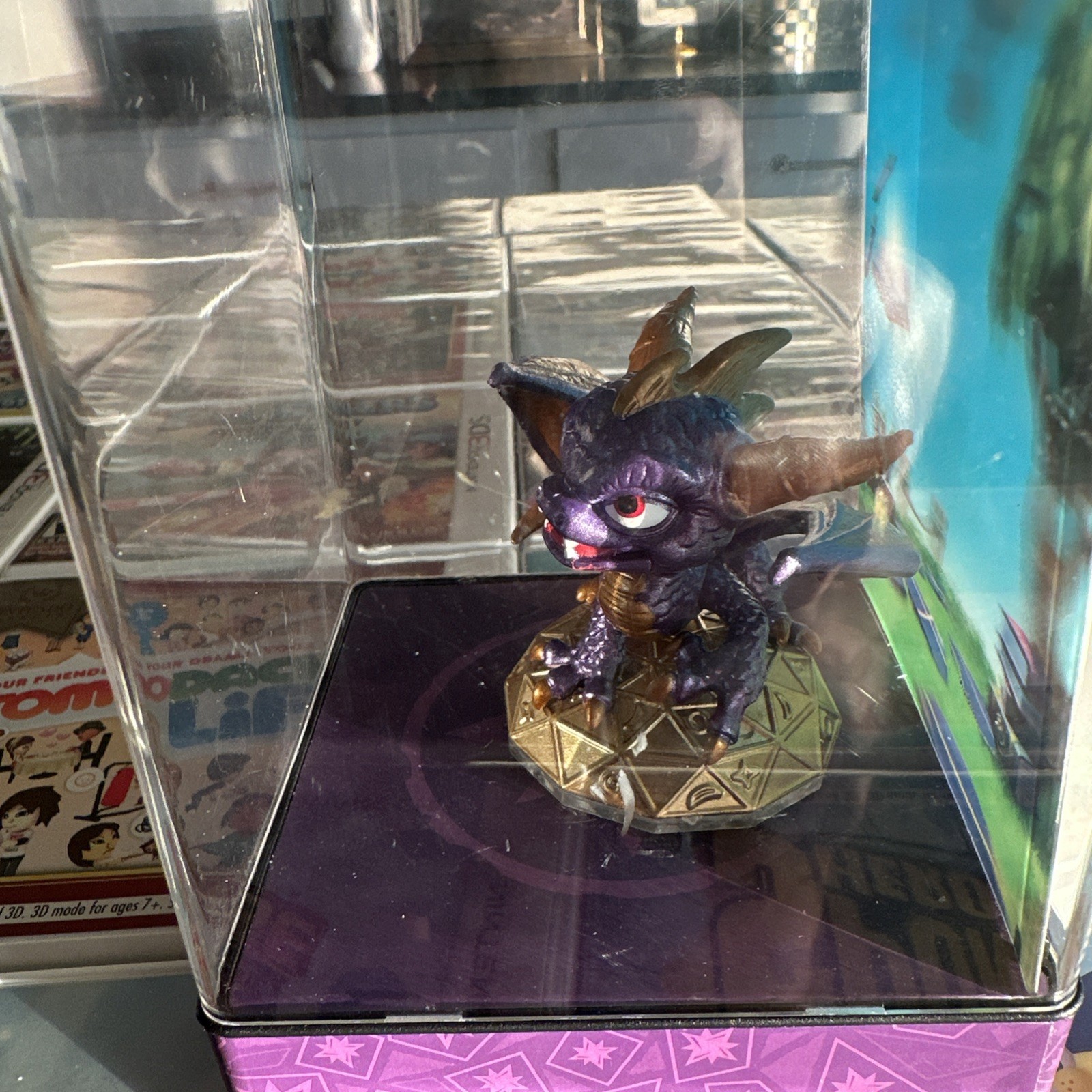 Skylanders Eon’s Elite Spyro in Case Cleaned and Tested