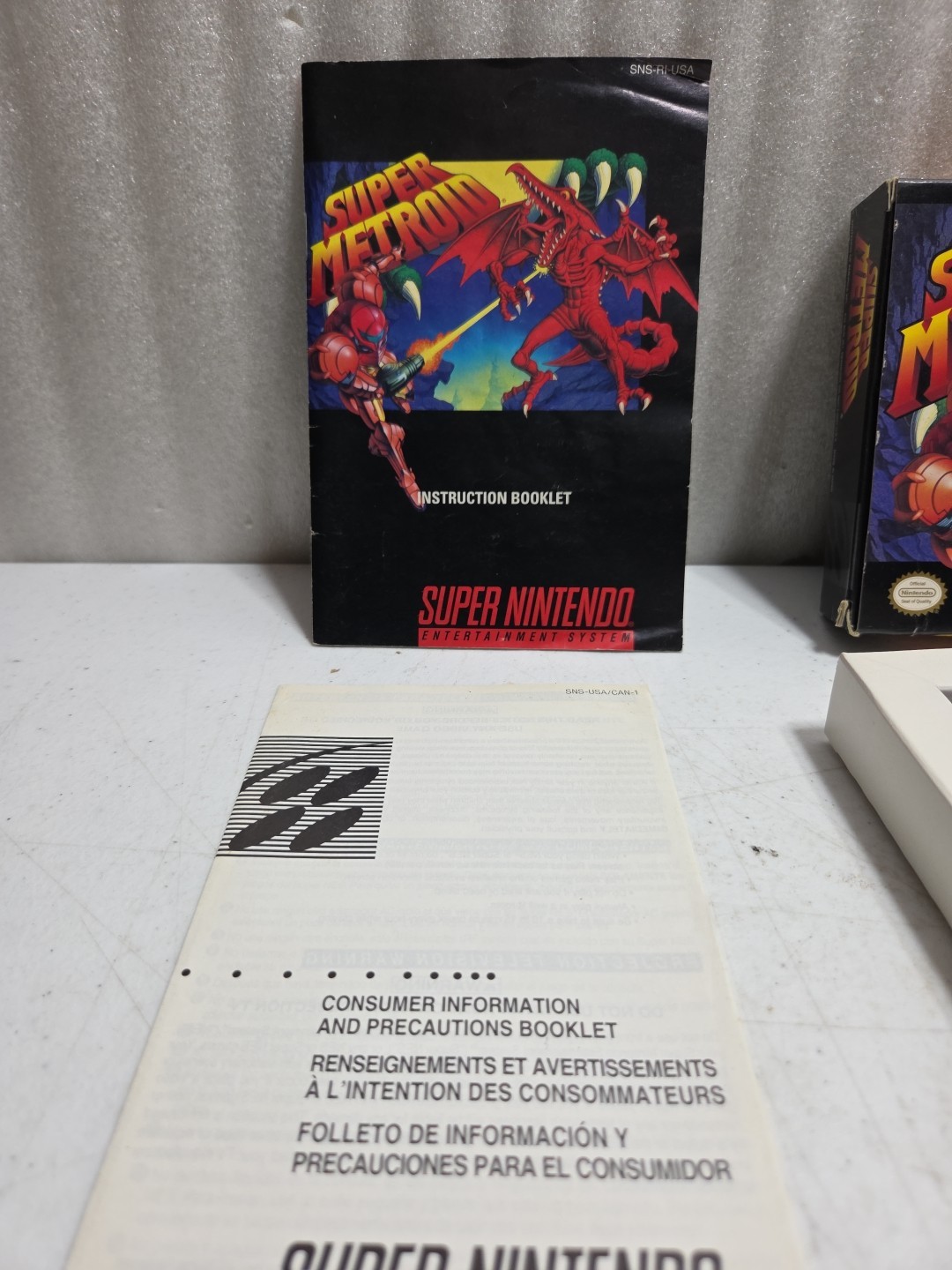 Tested – Super Metroid Super Nintendo SNES Complete In Box CIB (Dmg Box)