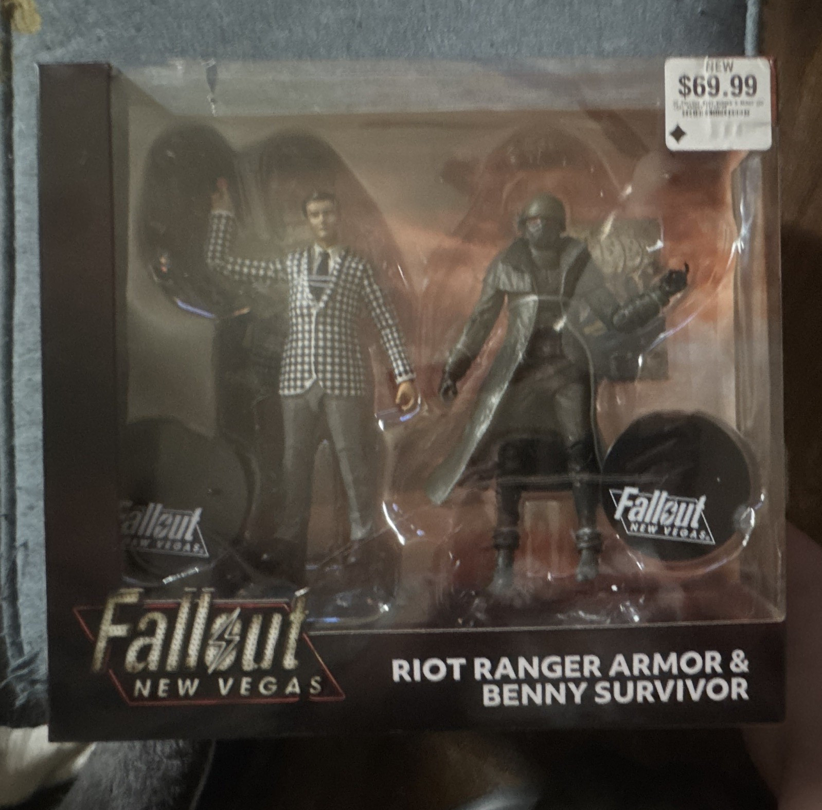 Fallout Action Figure Set Fallout: New Vegas Benny Survivor Riot Ranger Armor