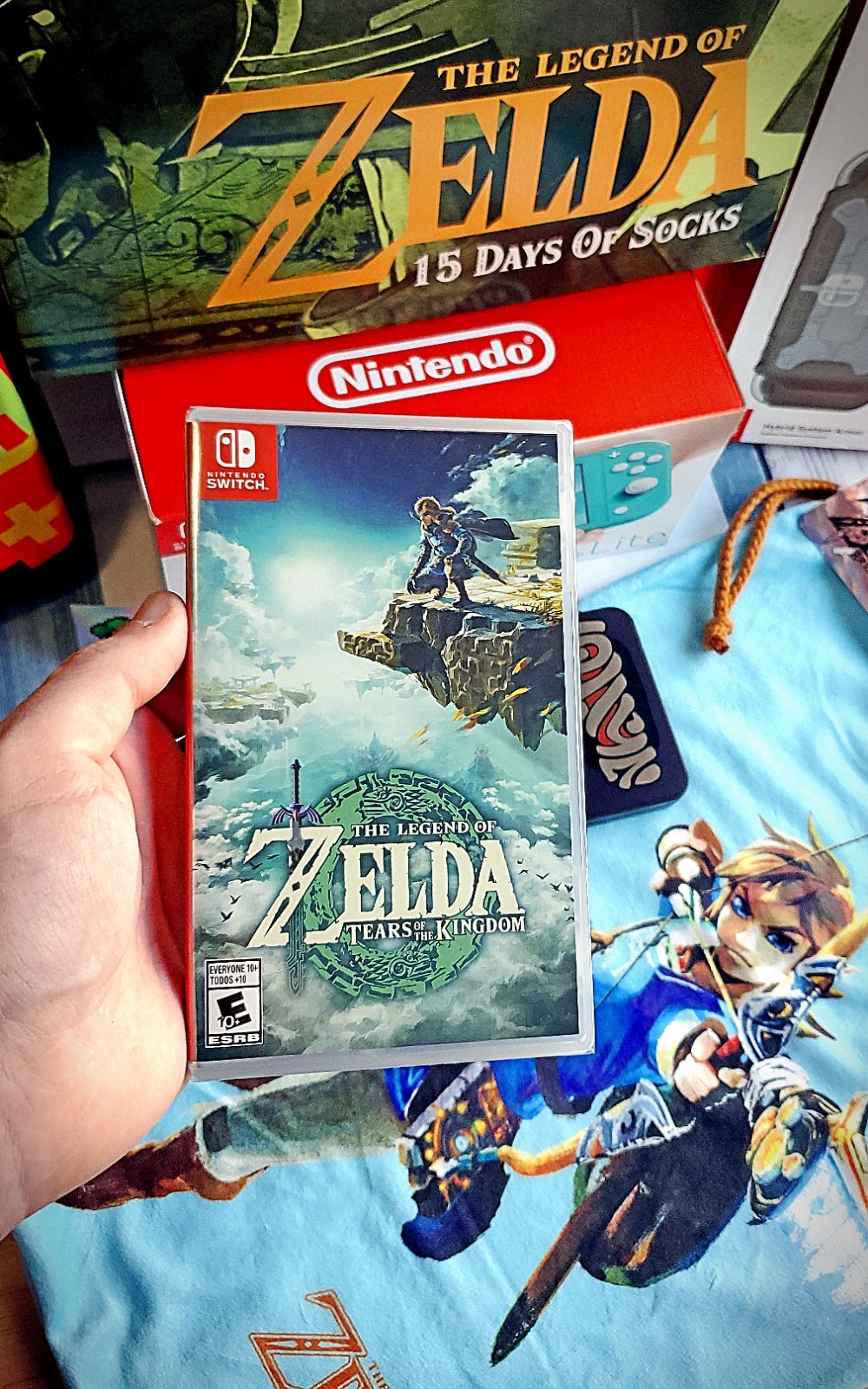 🔥🆕🔰 LEGEND OF ZELDA: Tears Of The Kingdom Nintendo Switch Lite Console Bundle