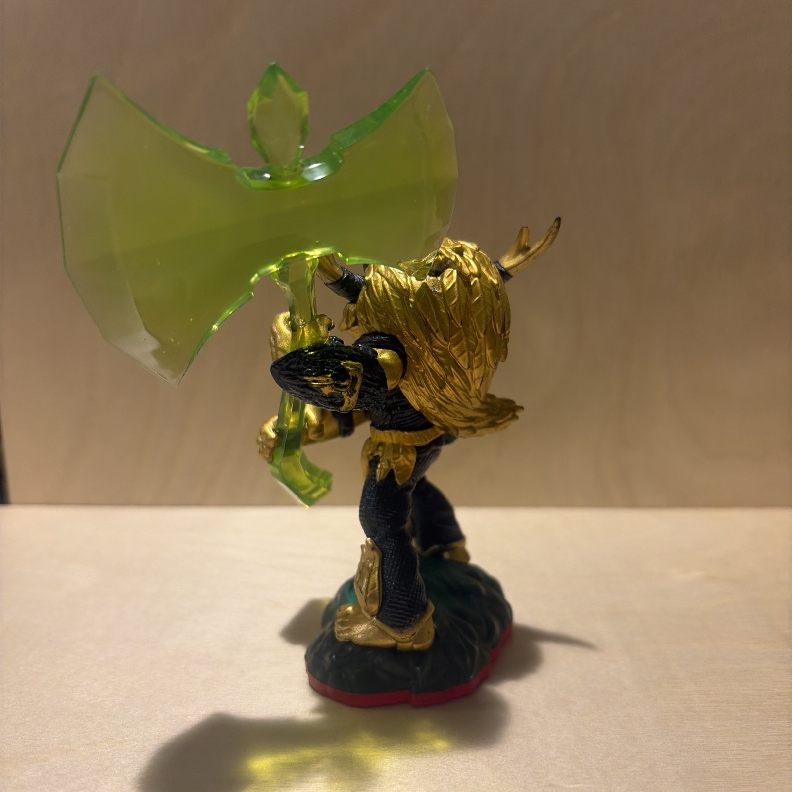 Skylanders Trap Team Legendary Bushwhack Trap Master Activision 2014