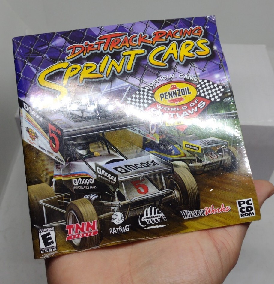 Dirt Track Racing: Sprint Cars Official Game – PC CD ROM Sealed – FREE SHIPPING