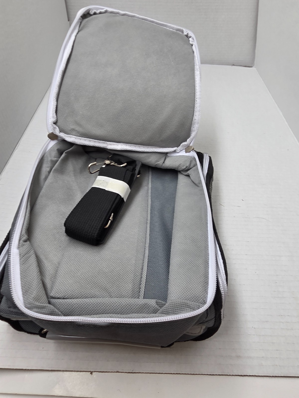NEW Wii Travel Carry Bag Carrying Case for Console Games & Accessories #M21