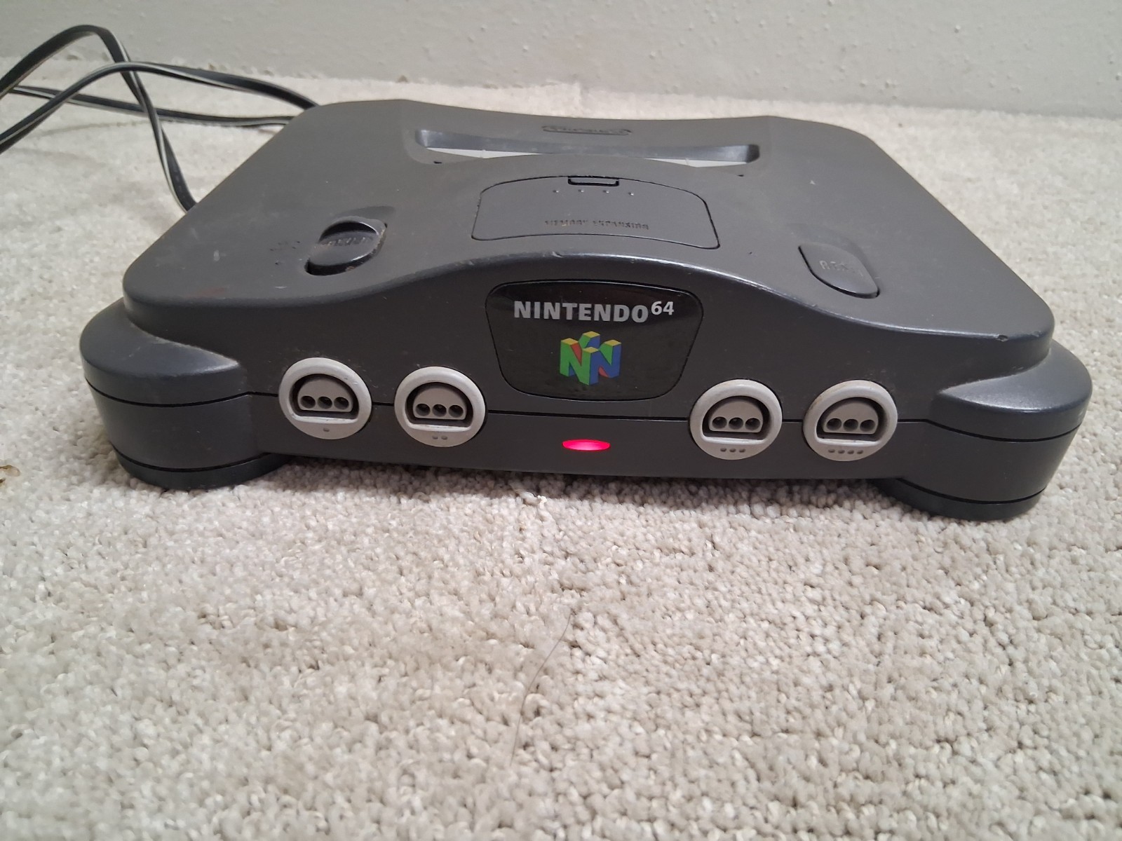Nintendo 64 N64 Gaming Console System W/ Controller No AV Cord Powers On