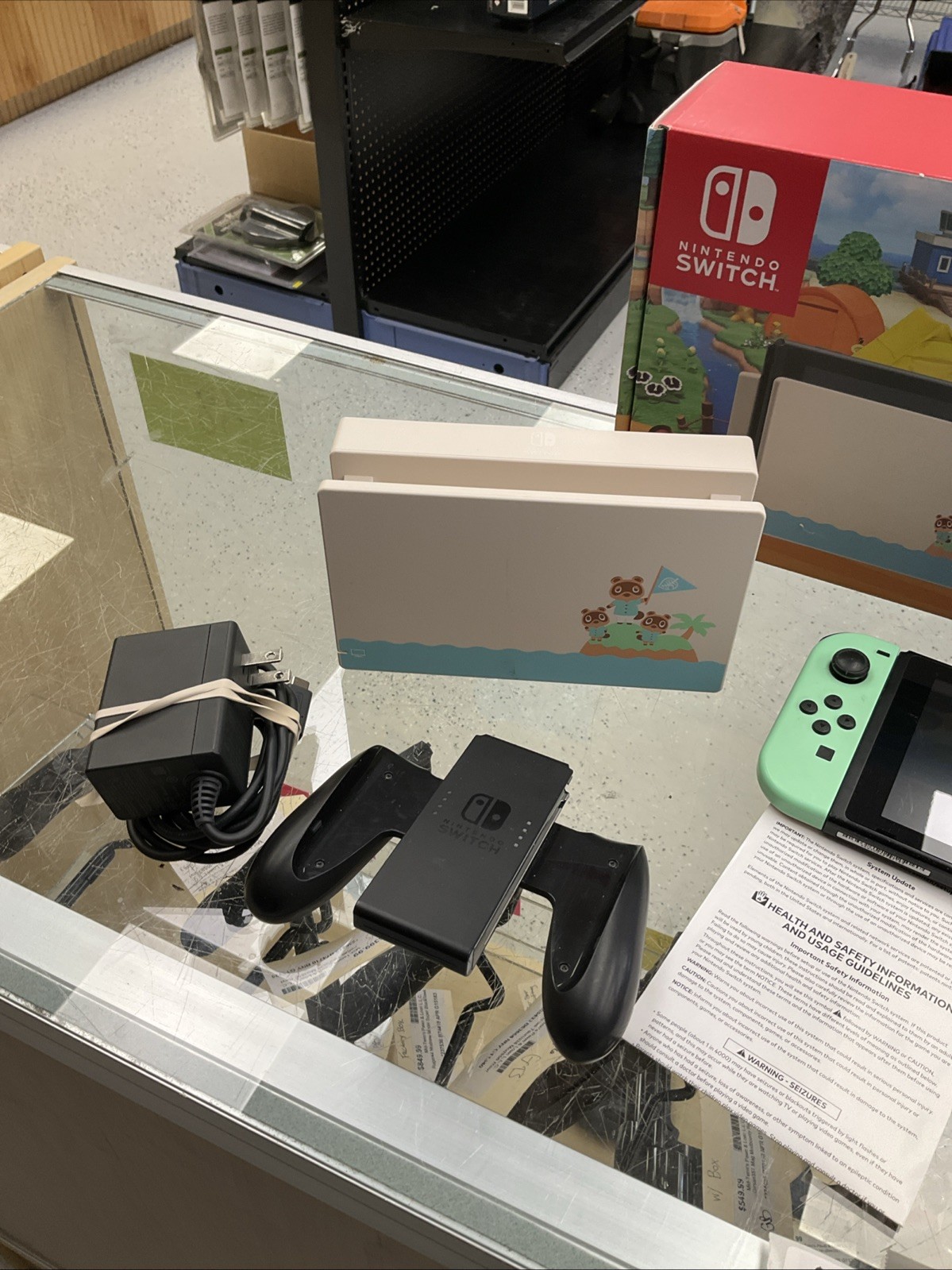 Nintendo Switch HAC-001(-01) Animal Crossing: New Horizon Special Edition 224771