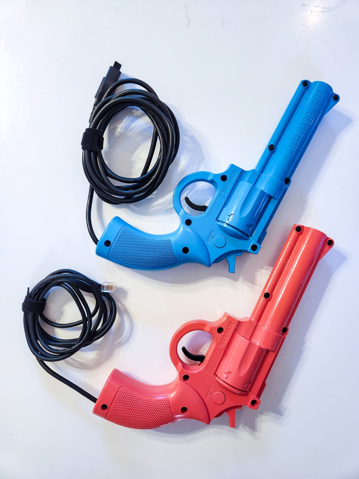 Konami Justifier Blue Pink Light Gun Pair Sega CD Genesis CRT Untested