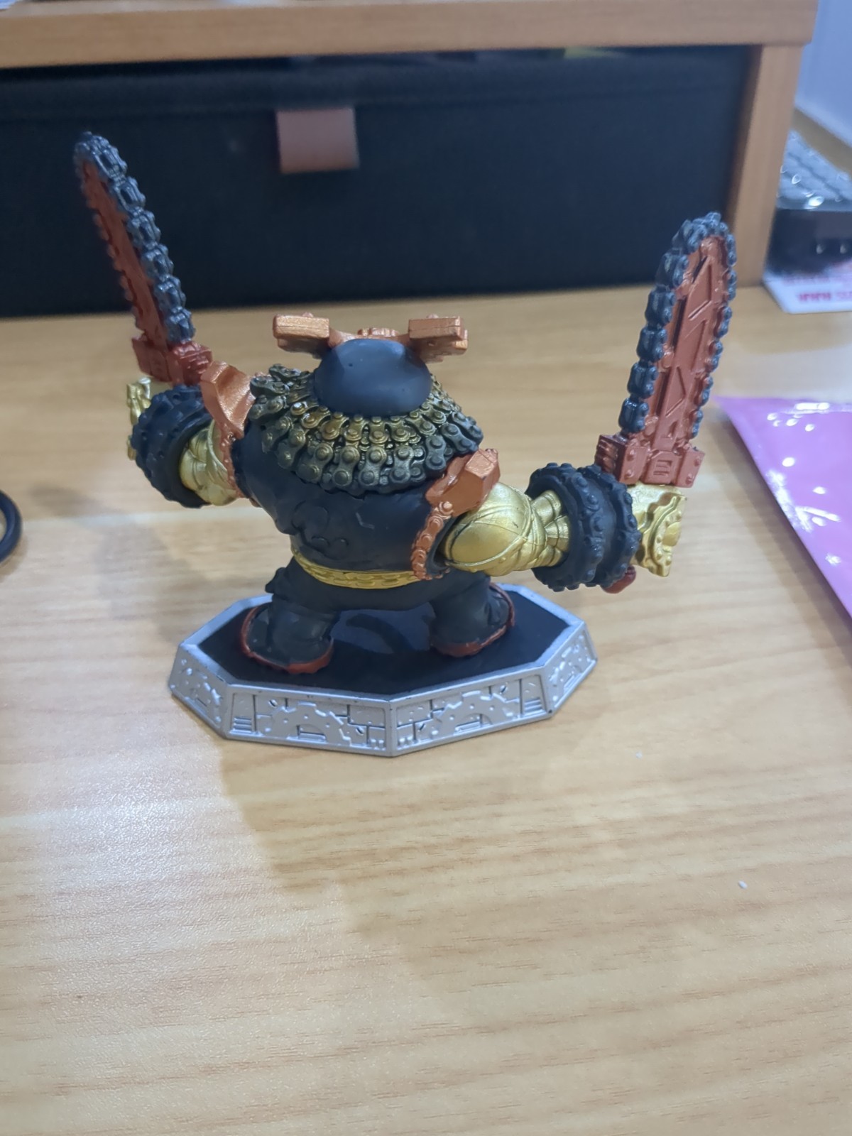 S1 Skylanders Imaginators Sensei Figure Chain Reaction Used