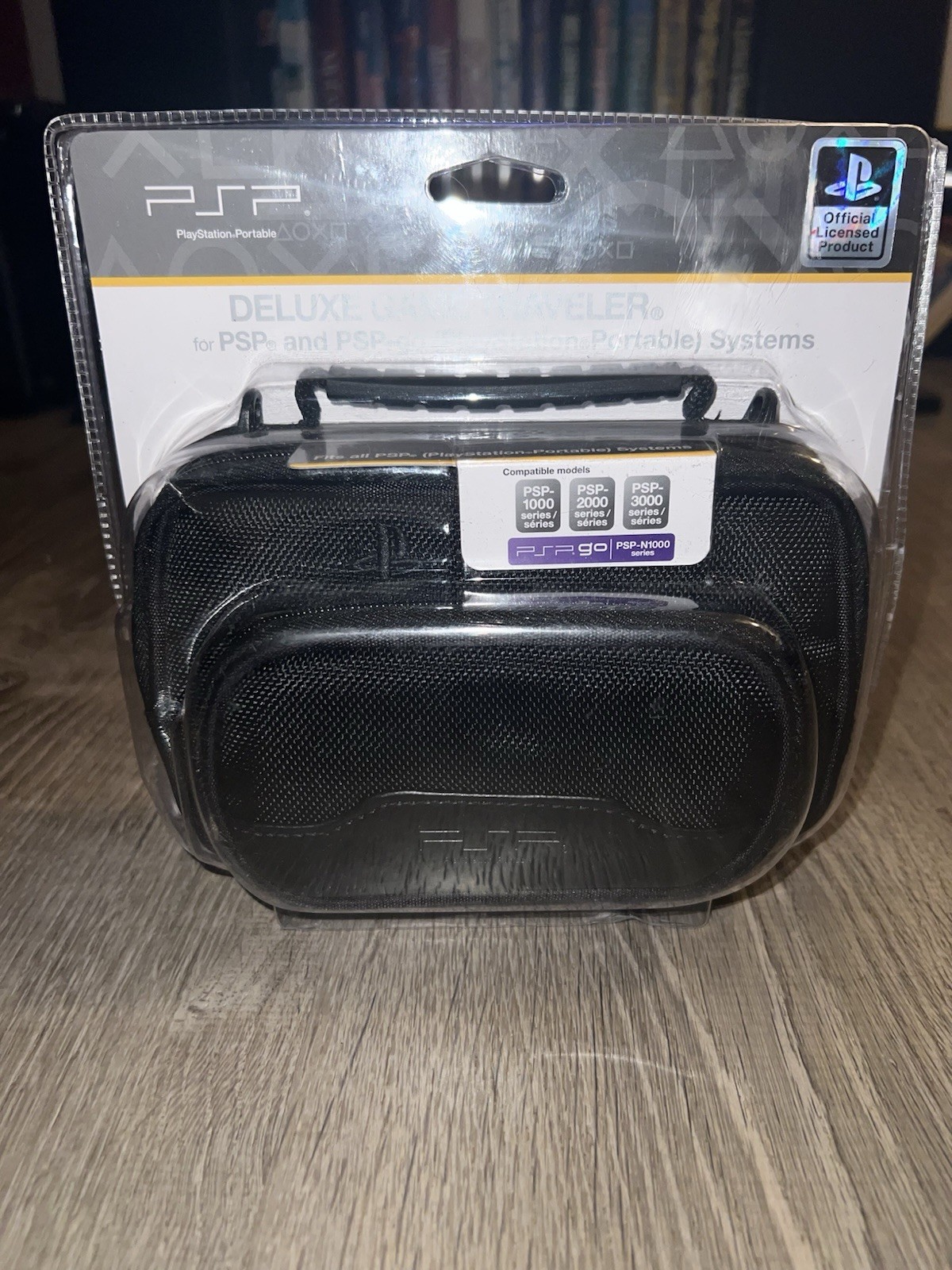 Sony PlayStation PSP & PSP go Deluxe Game Traveler Case OEM/RARE New Sealed