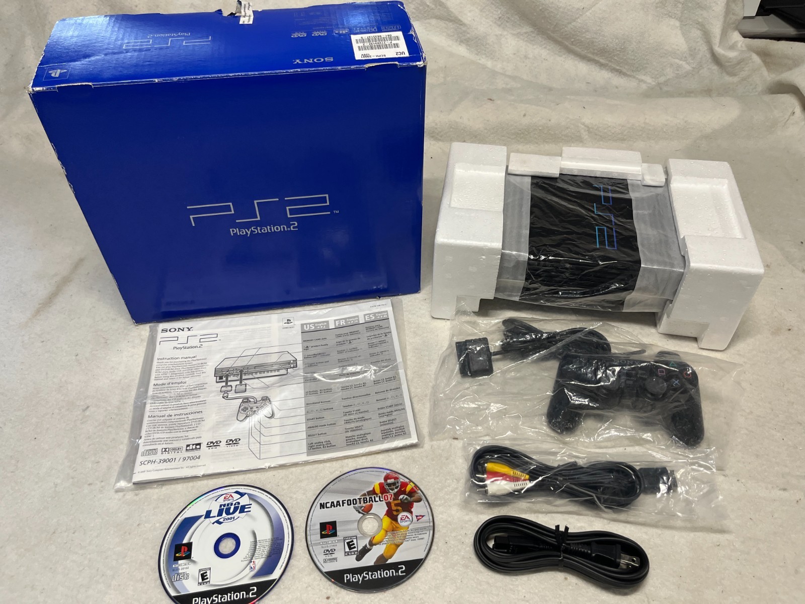 Barely Used Sony Playstation 2 PS2 Console System 39001 Complete in Original BOX