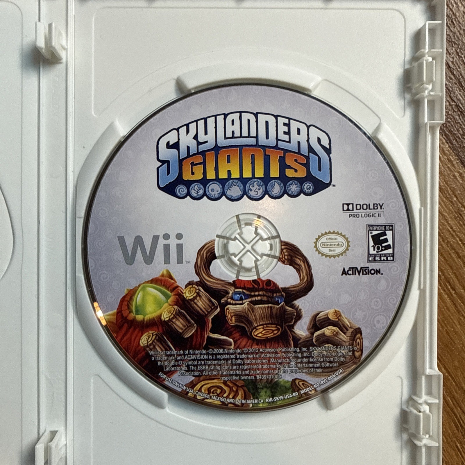 Activision Skylanders Giants Wii U Video Game & 14 Figures Bundle & Portal
