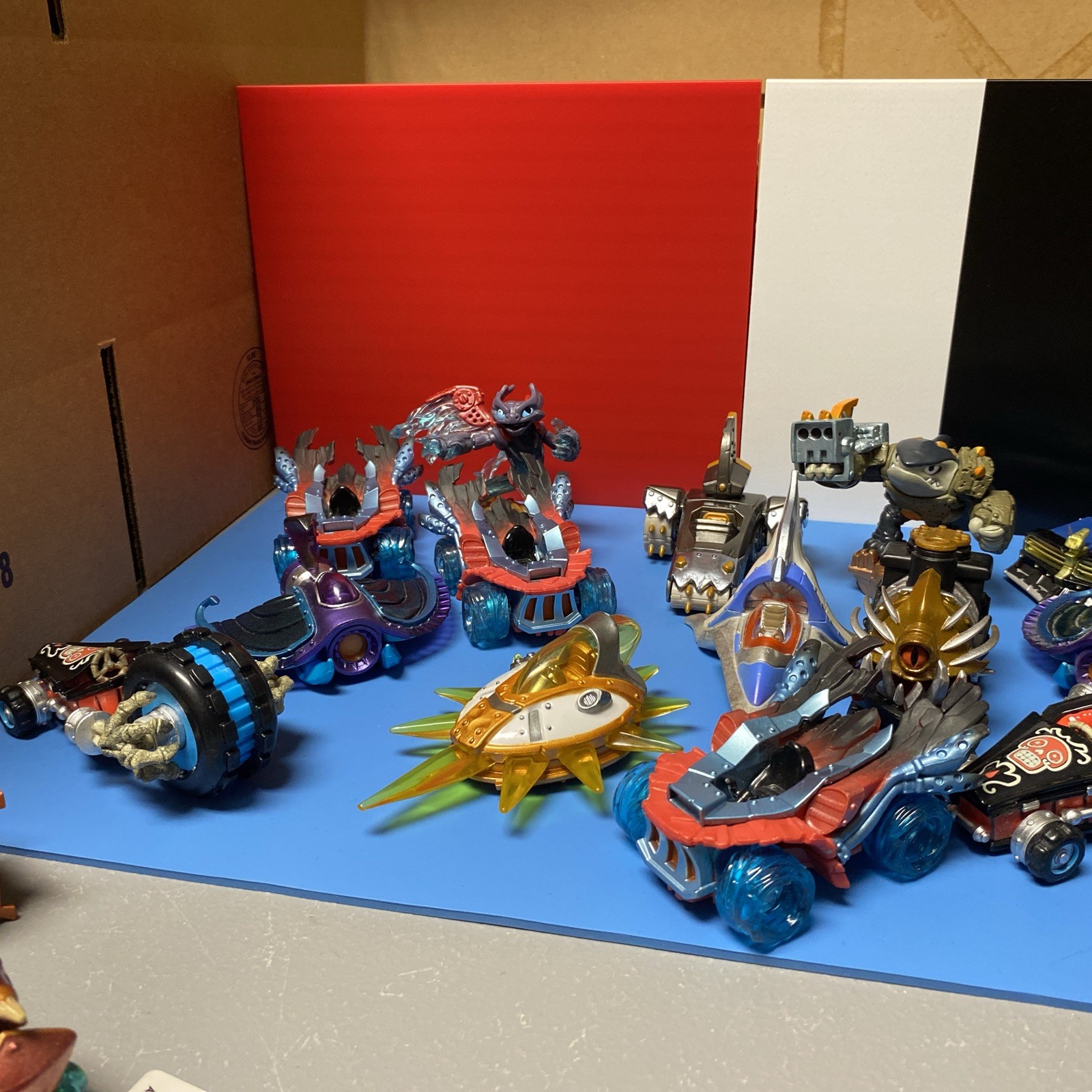 Skylanders SuperChargers Vehicle Lot of 13 Activision 2 Sky landers