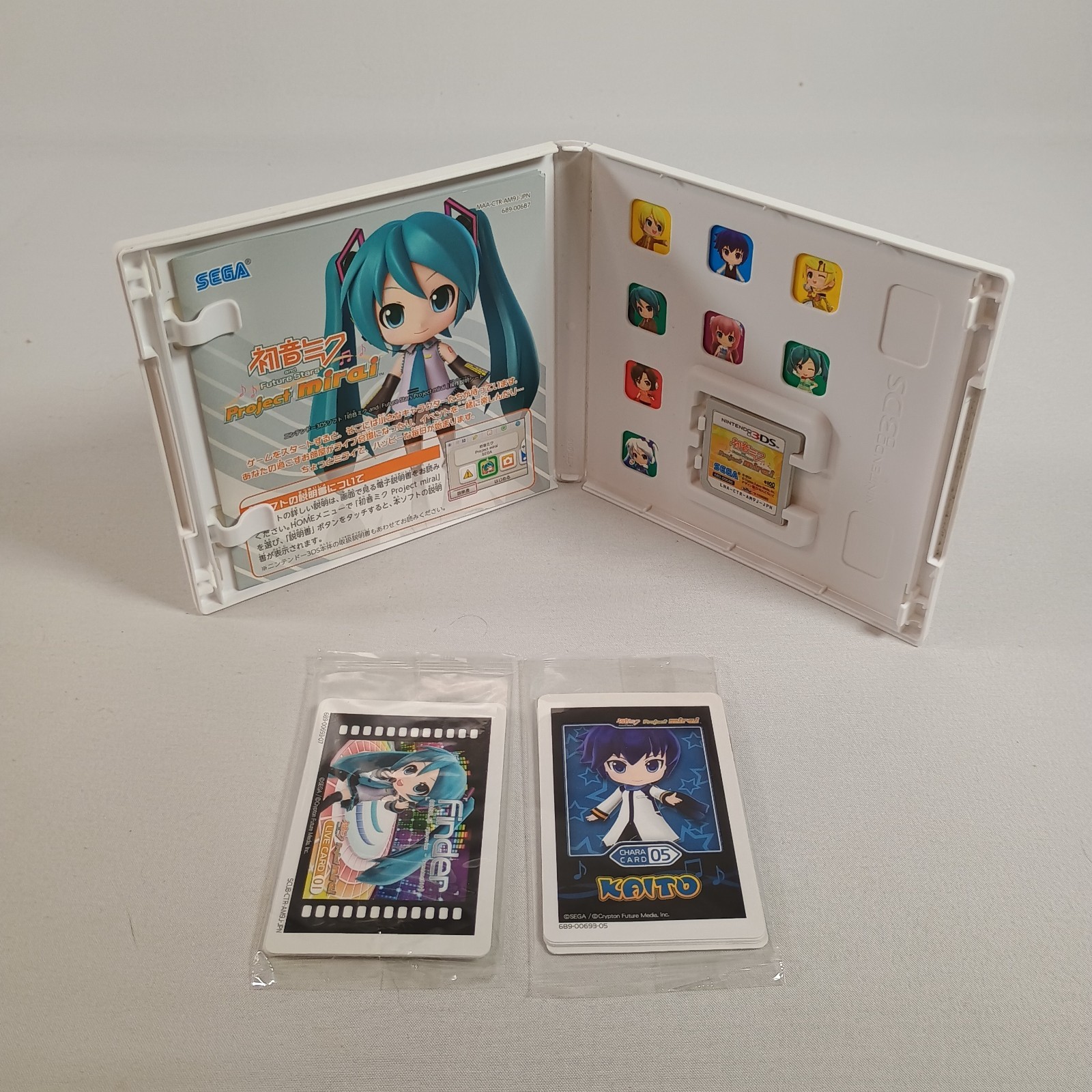 Japanese Nintendo 3DS Hatsune Miku Project Mirai CIB w/ AR Cards Japan Import