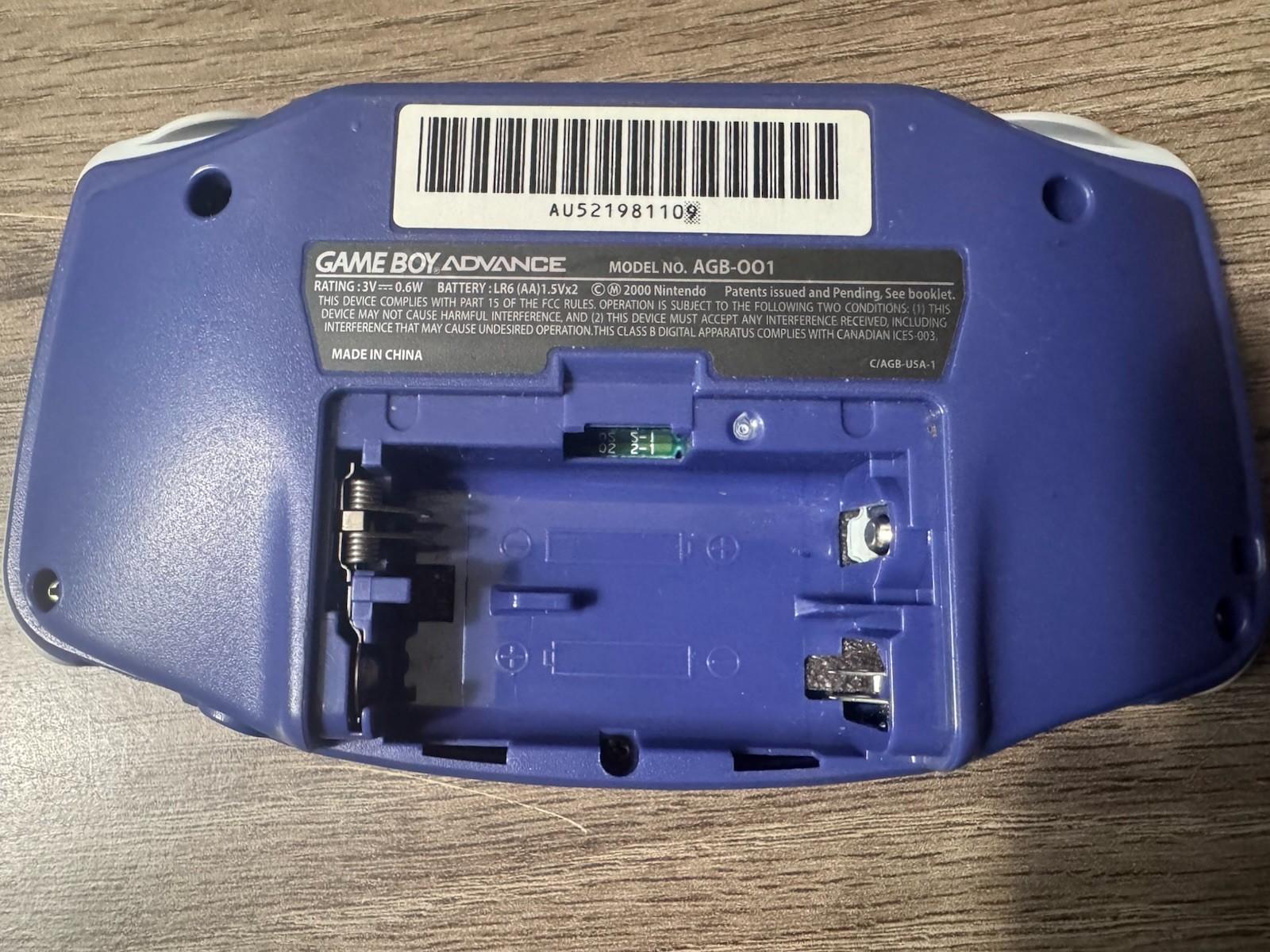 Gameboy Advance Indigo – Tested and working – CLEAN!