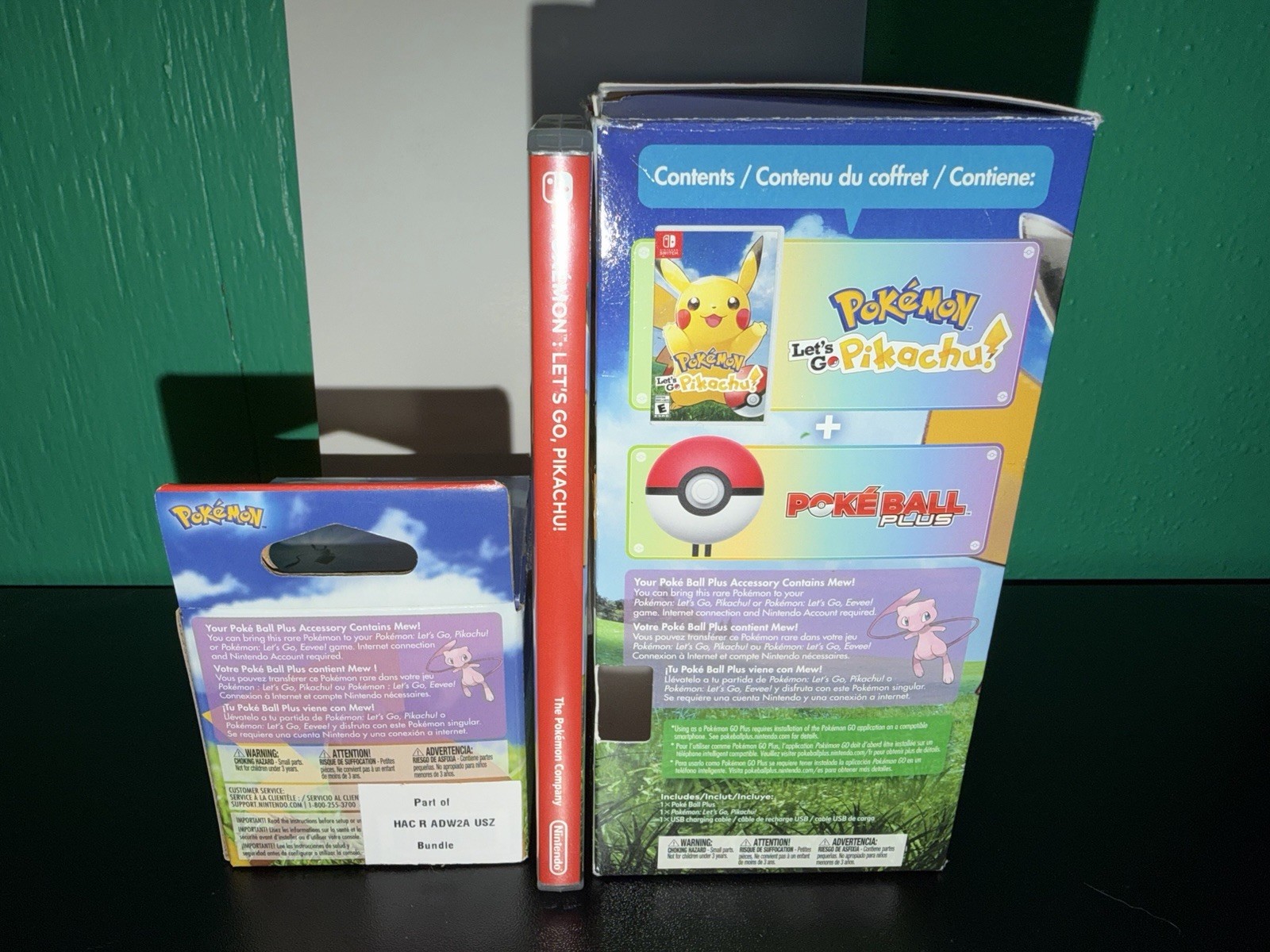 Pokemon Let’s Go Pikachu – Box Set Poke Ball Plus – Nintendo Switch – (No Mew)