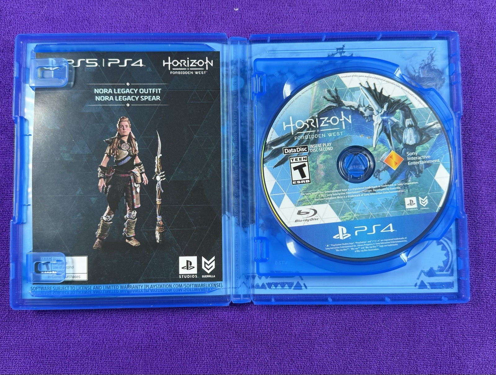 Horizon: Zero Dawn & Forbidden West – PlayStation 4 – 2 Game Lot