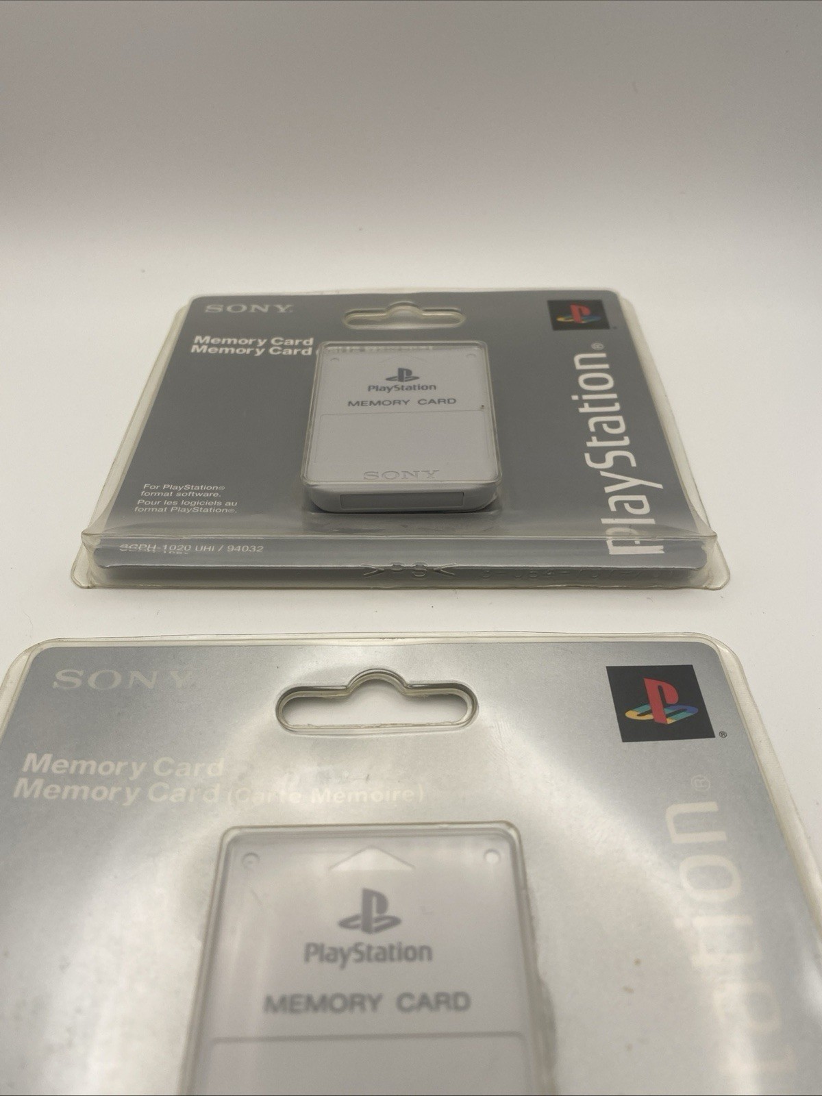 Official Sony PlayStation PS1 Light Gray White Memory Card SCPH-1020 (2)