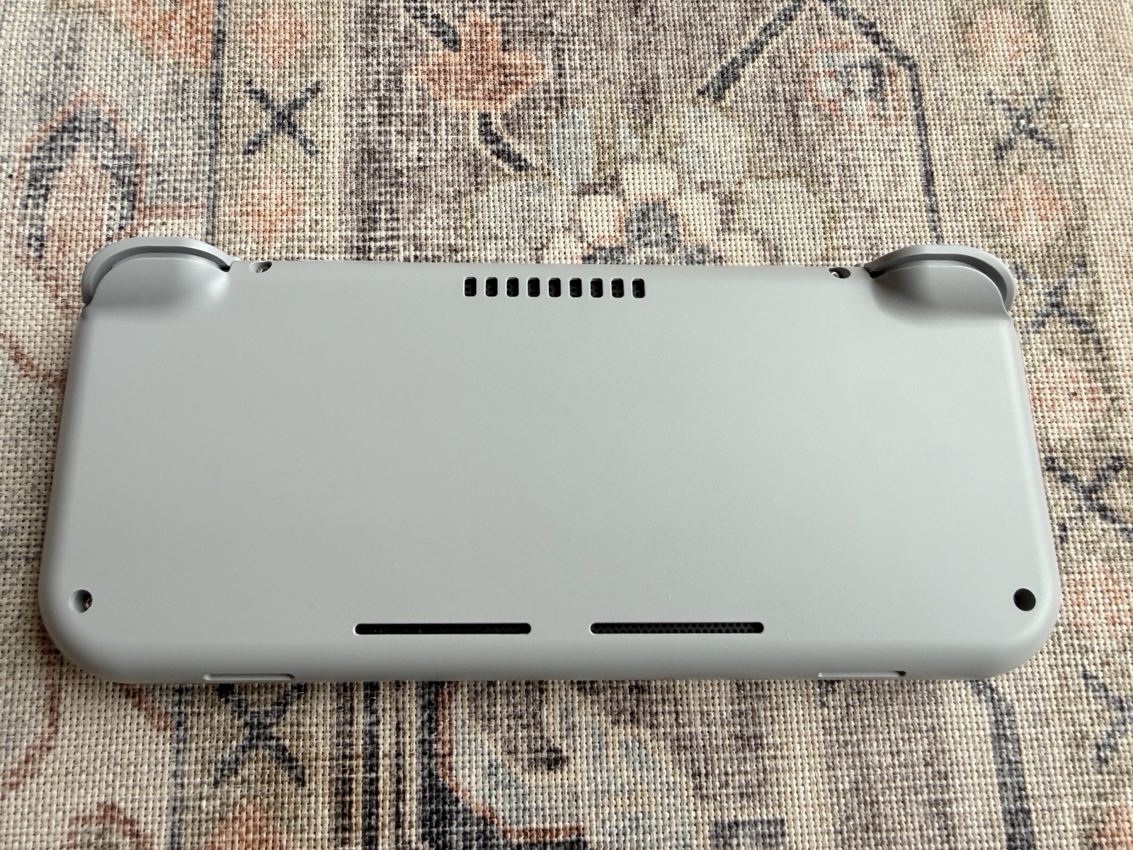 Retroid Pocket 3 Handheld Console – Retro Grey | 32 GB