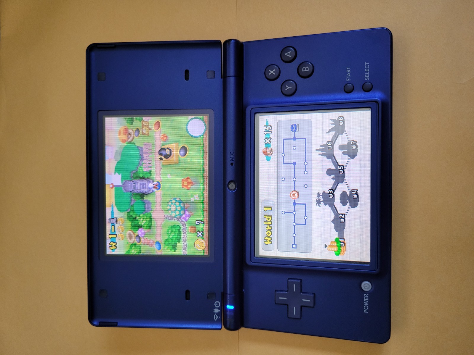 Nintendo DSi 256MB Blue Handheld System Japanese
