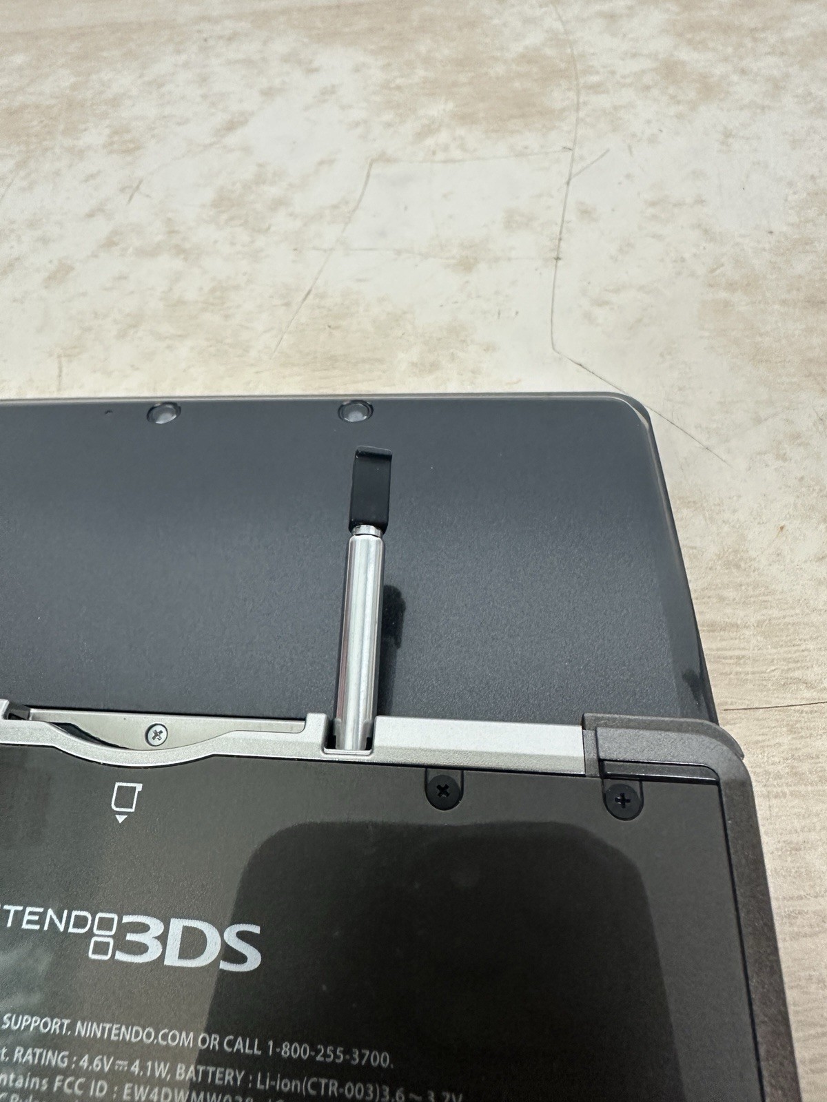 Nintendo 3DS Handheld CTR-001 Cosmo Black USA Version w/ Charger/Stylus – WORKS!