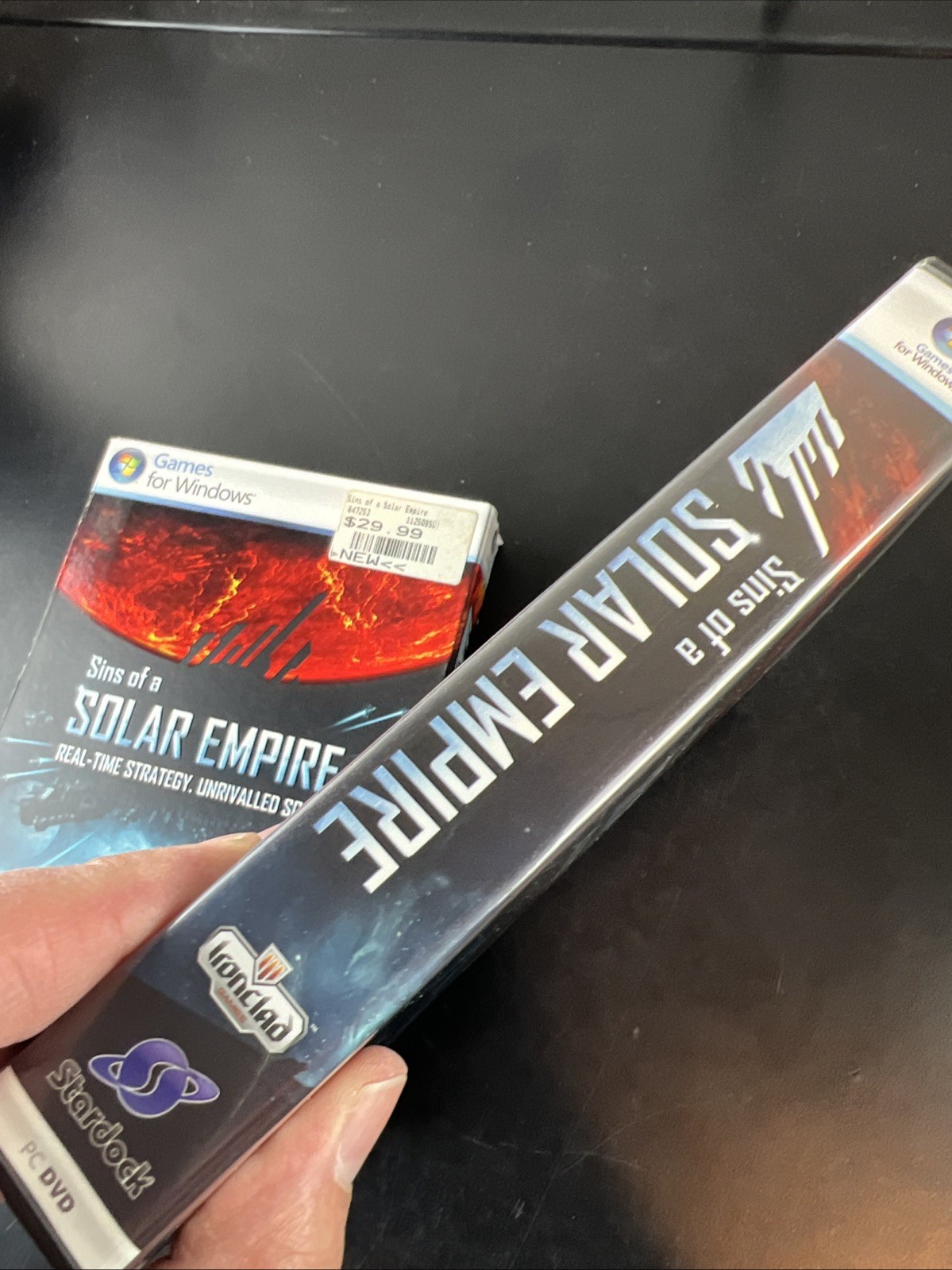 Sins Of A Solar Empire (PC Game 2008) Complete with manual and slipcover.