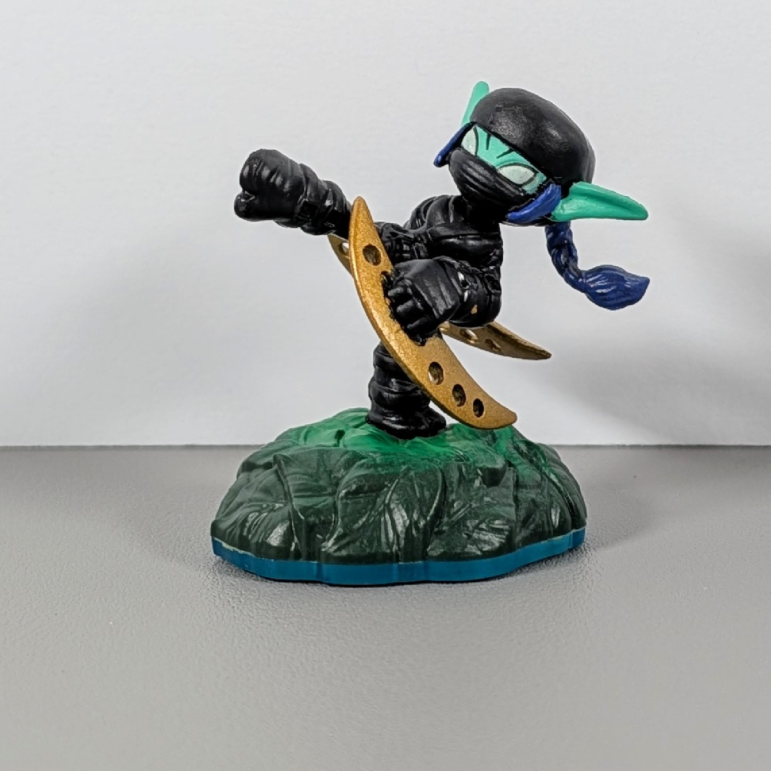 Skylanders Swap Force Figure – Ninja Stealth Elf | Series 3 (Blue Base)