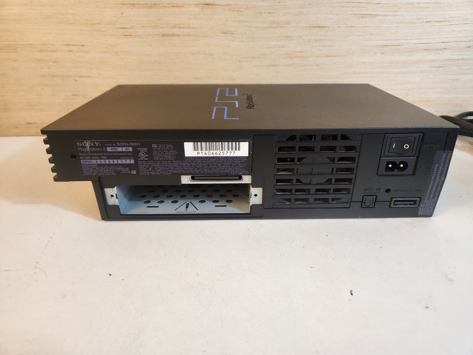 Sony PlayStation 2 PS2 Fat Console SCPH-39001 w/ Network Adapter & 8MB Card