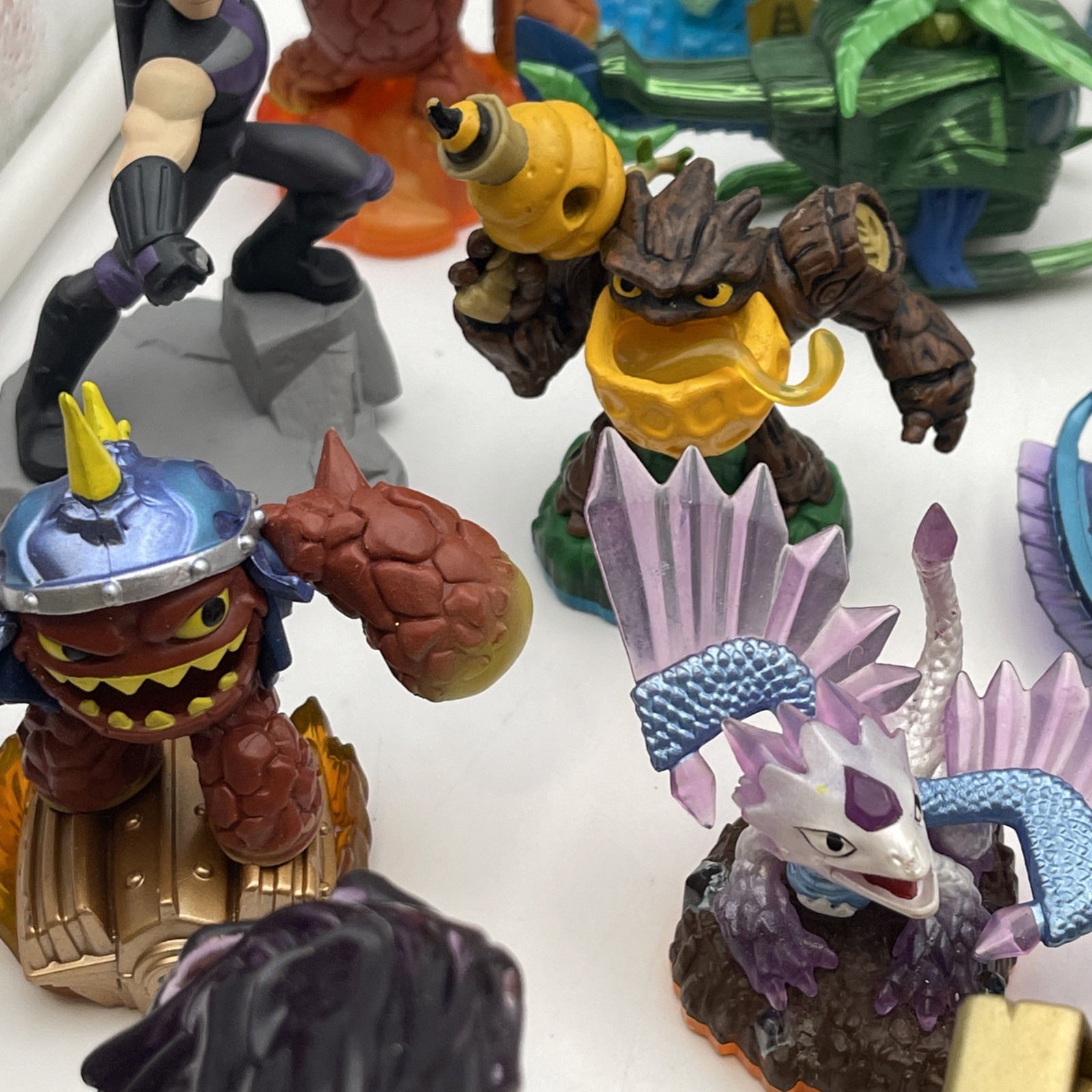 Skylanders Mixed Lot of 45 Figures Spyro, Giants, Vehicles, Some Damaged