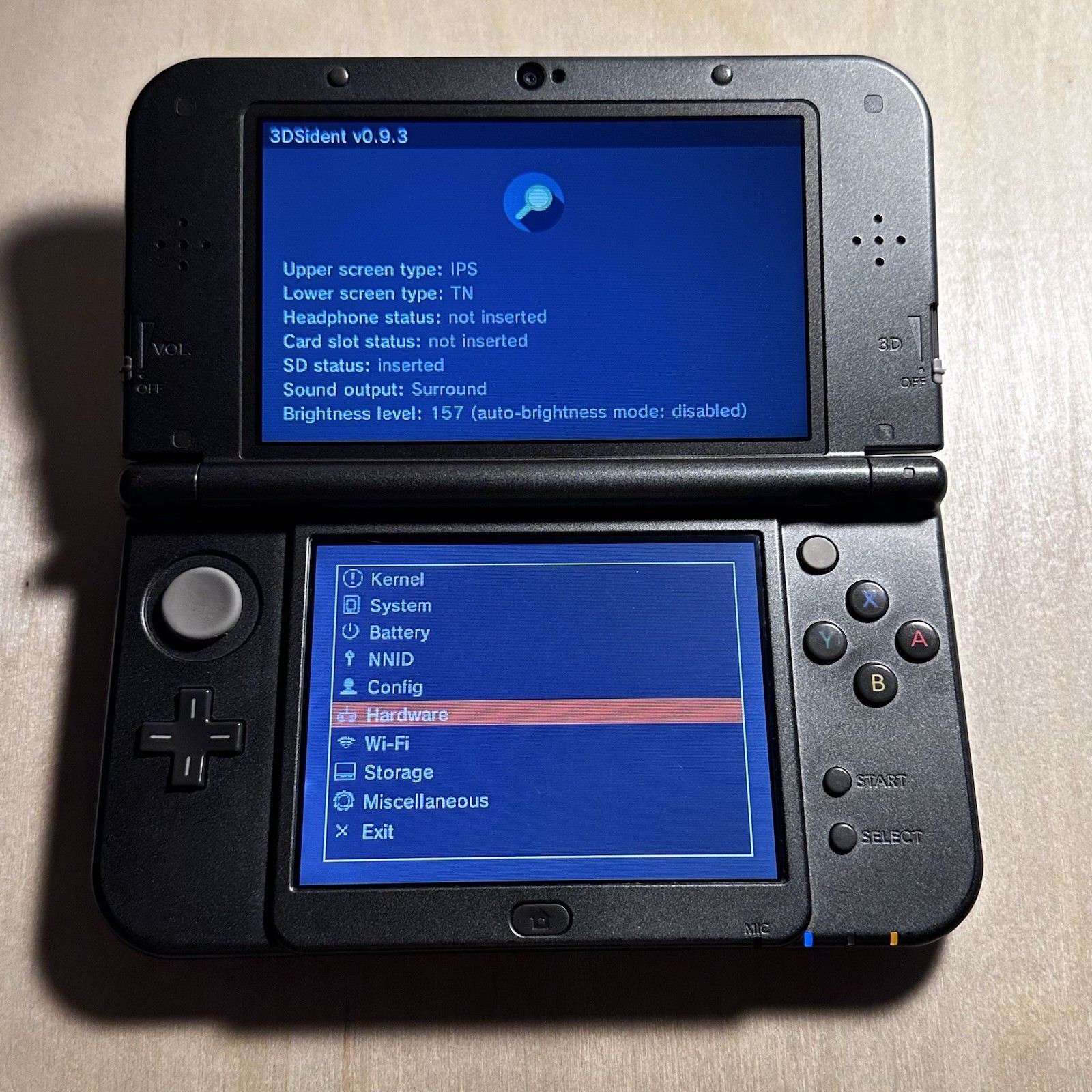New Nintendo 3DS LL XL Top IPS Region Unlocked Metallic Black Bundle W/ Charger