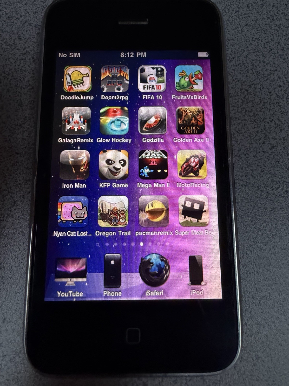 iPhone 3G 8GB Black 64 Rare Games Scarface Voltron Resident Evil