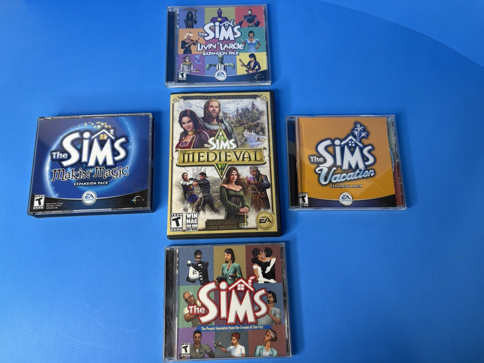 The Original Sims PC CD-ROM Lot Vanilla Game + 4 Expansion Sets Magic Medieval