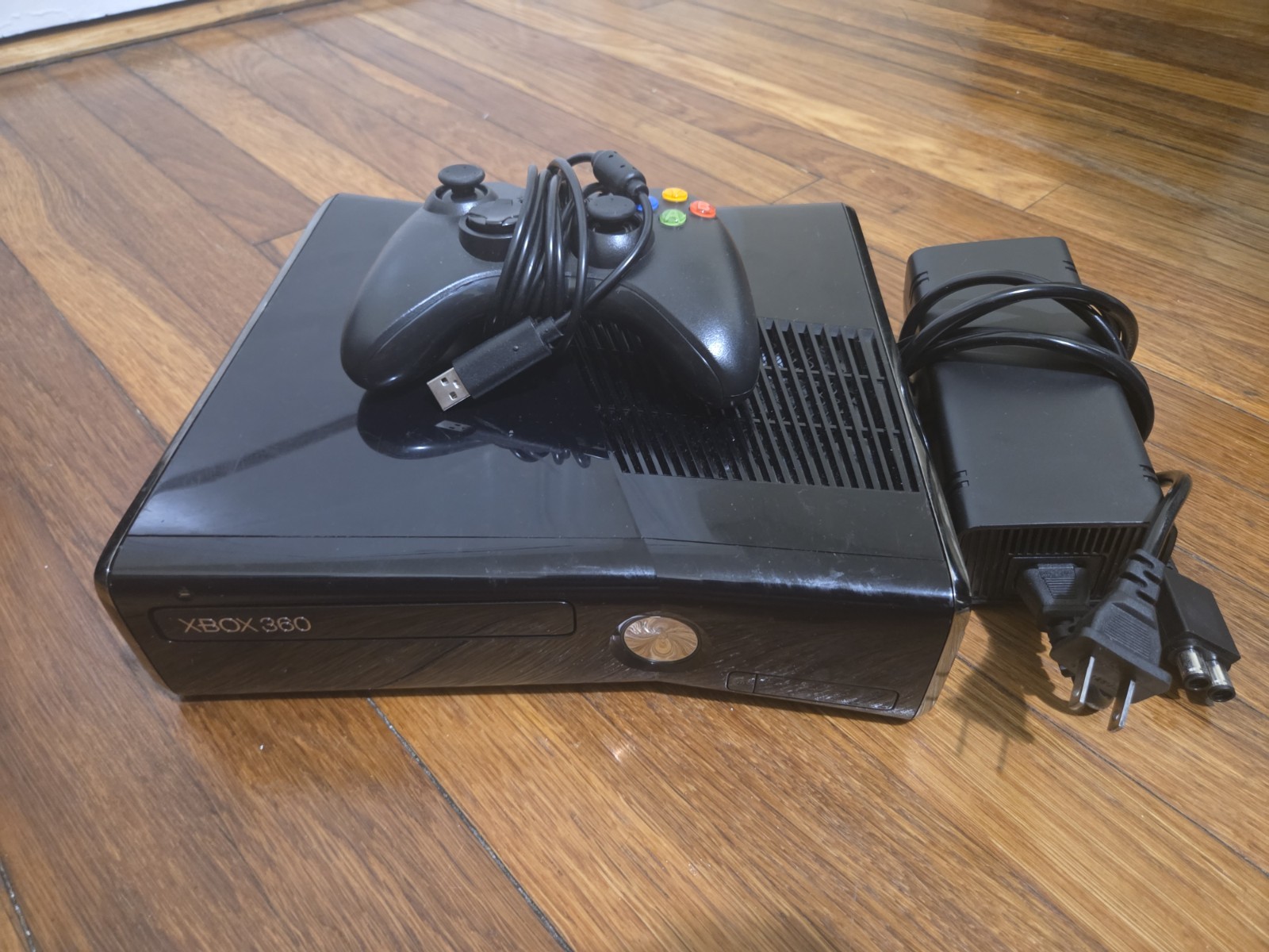 Microsoft Xbox 360 Slim Black Console Bundle – Tested & Working