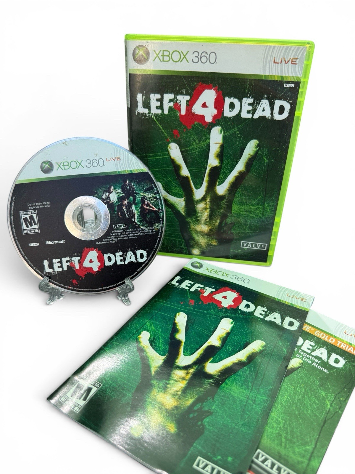 Left 4 Dead (Microsoft Xbox 360, 2008) With Manual