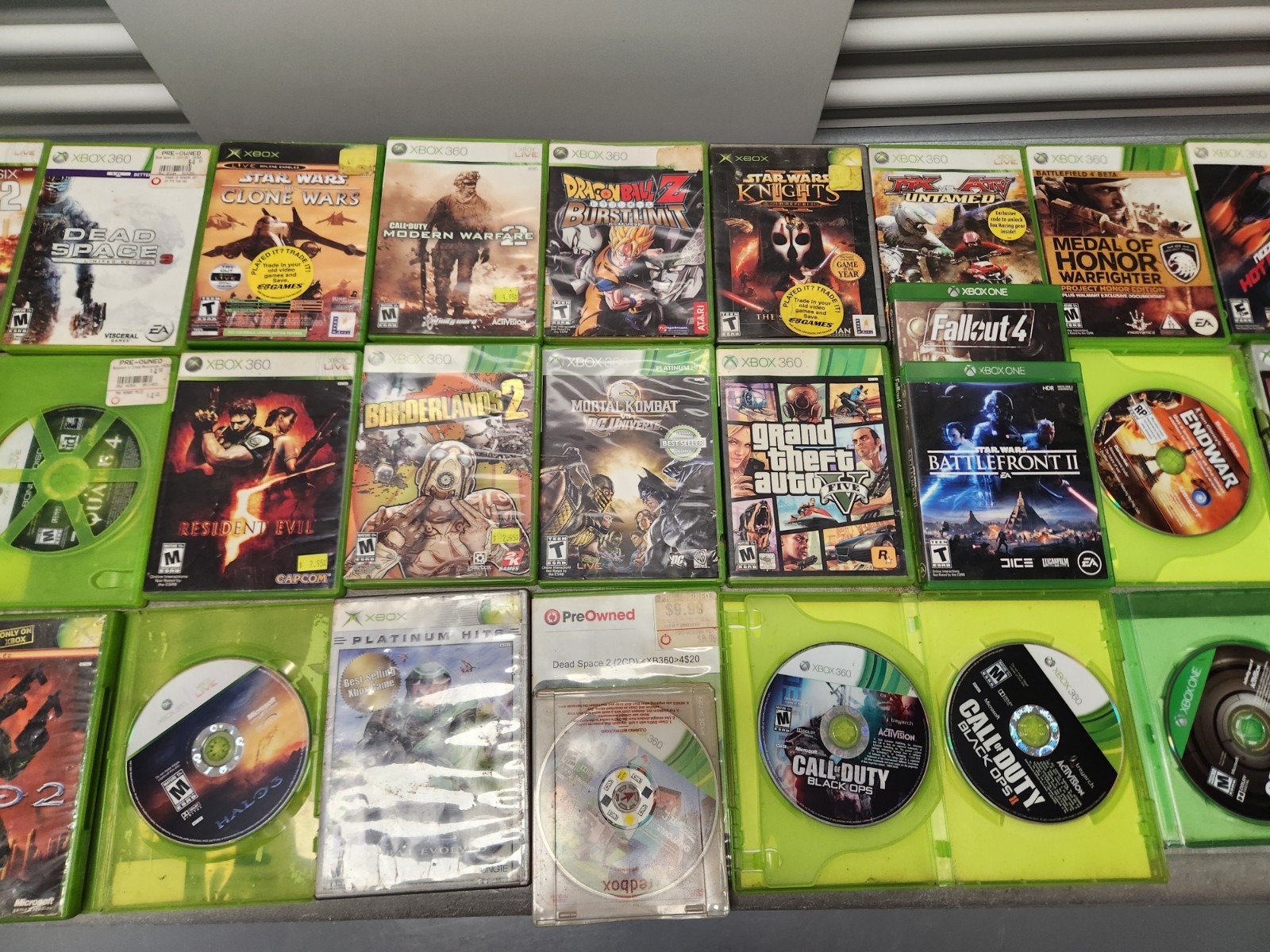 Take A Risk 30 Xbox/Xbox One Games Box Condition Varies Disc Condition Unknown