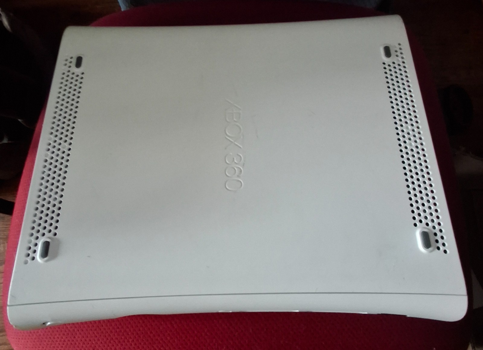 Microsoft Xbox 360 Red Ring Of Death With Cords