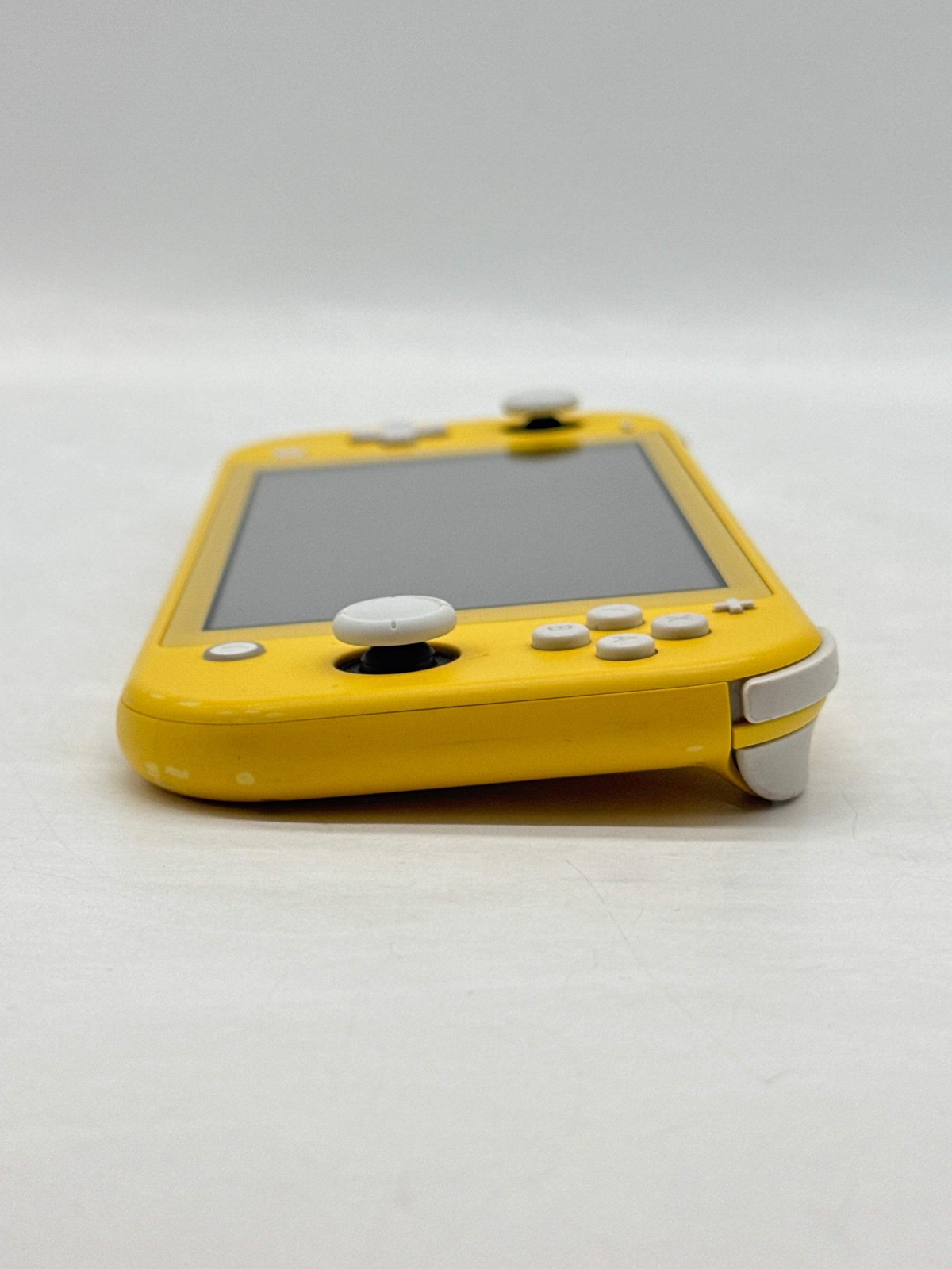 Nintendo Switch Lite HDH-001 32GB Handheld Console Yellow