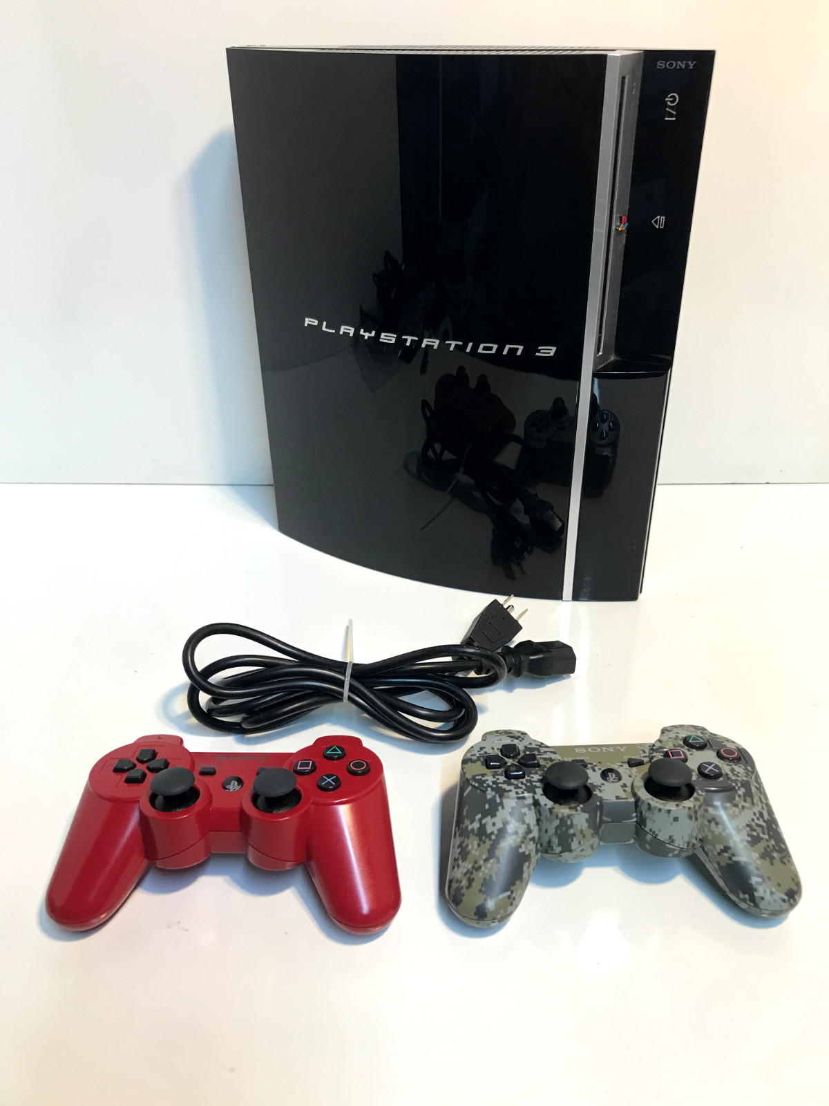 Sony PlayStation 3 (PS3) Console (CECHK01) w/2 Wireless Controllers & Pwr Cord