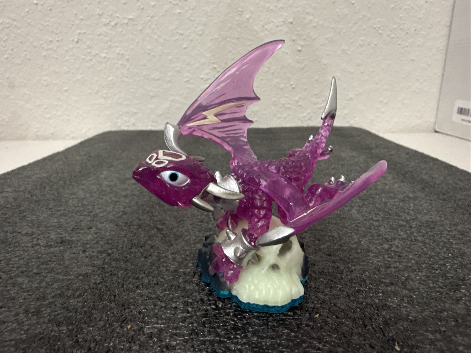 Activision Skylanders Swap Force Phantom Cynder Undead Dragon Character Loose