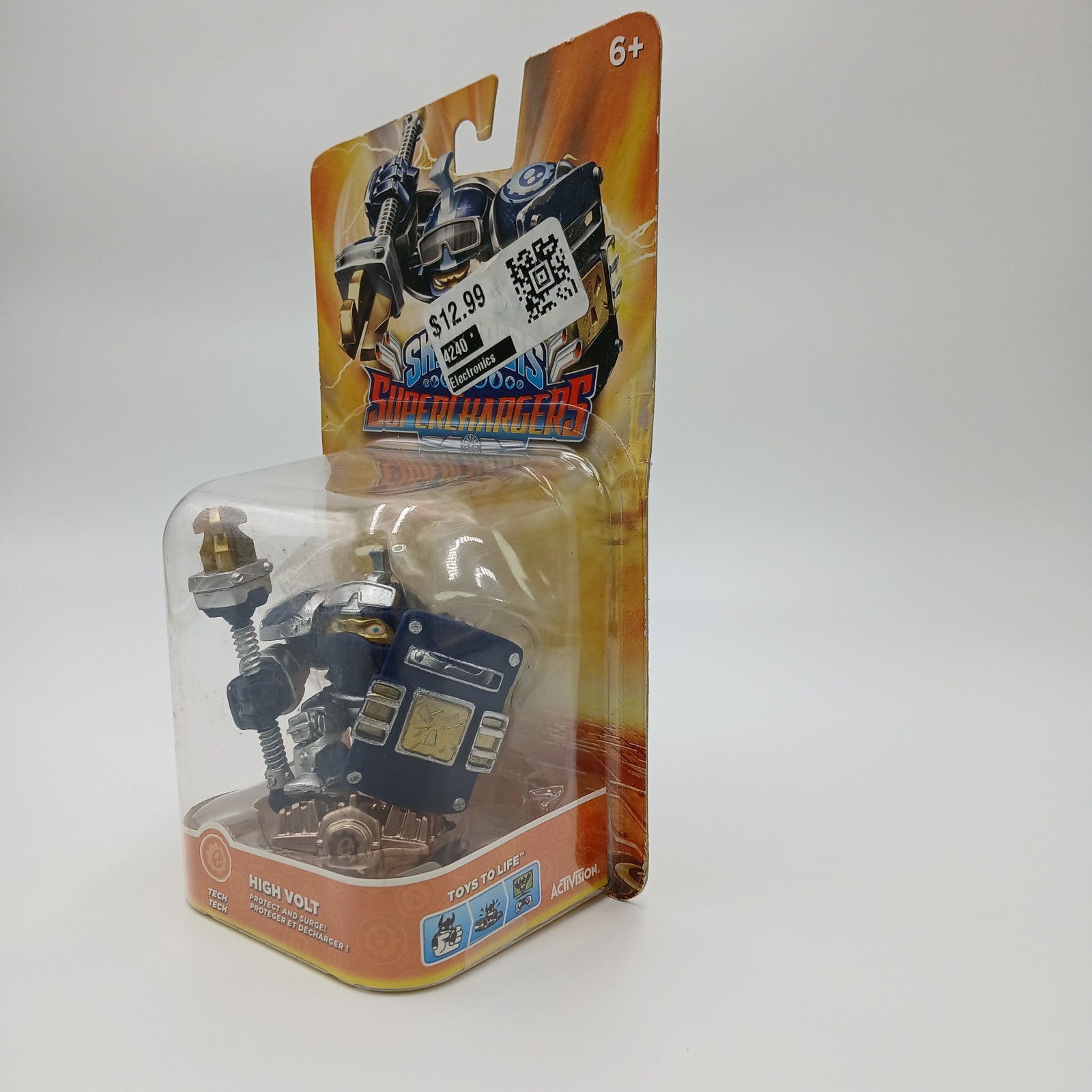 Skylanders Super Chargers High Volt Tech Figure Protect Surge BOX FLAWS READ