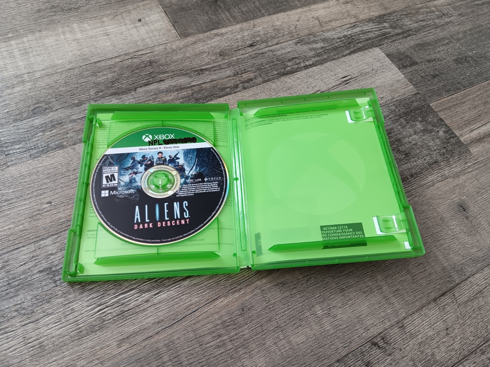 Aliens Dark Descent Microsoft Xbox Series X Video Game Xbox One 2023 CIB