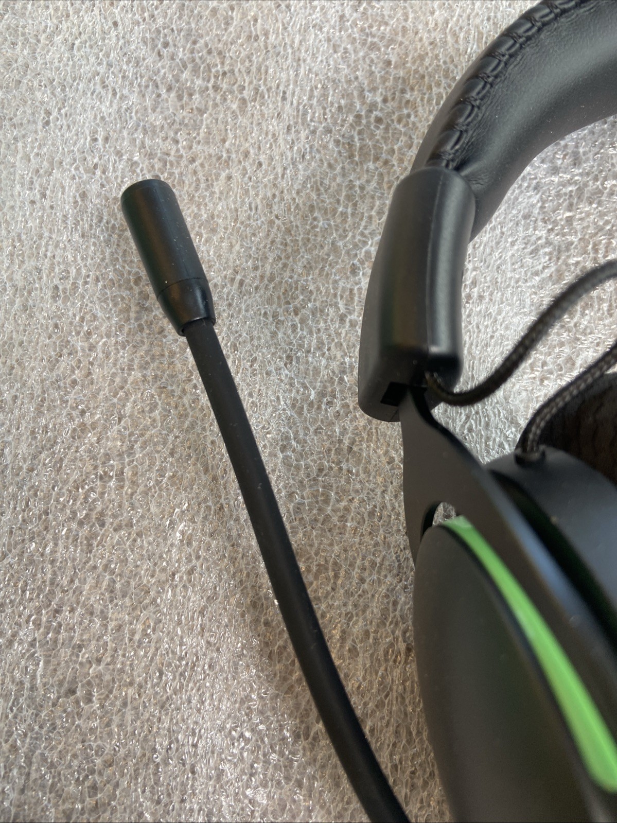 Game Onn_Gaming Headset Compatible with Xbox X|S And One X|S NIB